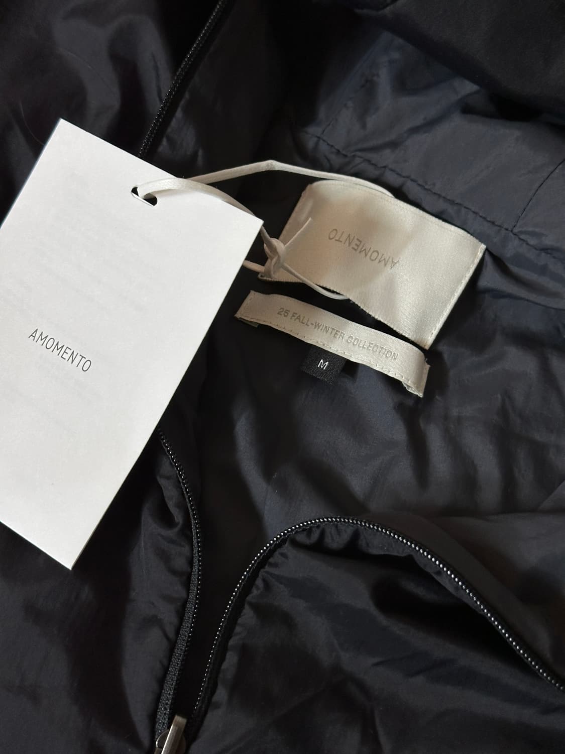 [새상품] M 아모멘토 리버서블 후드 점퍼 상품이미지10