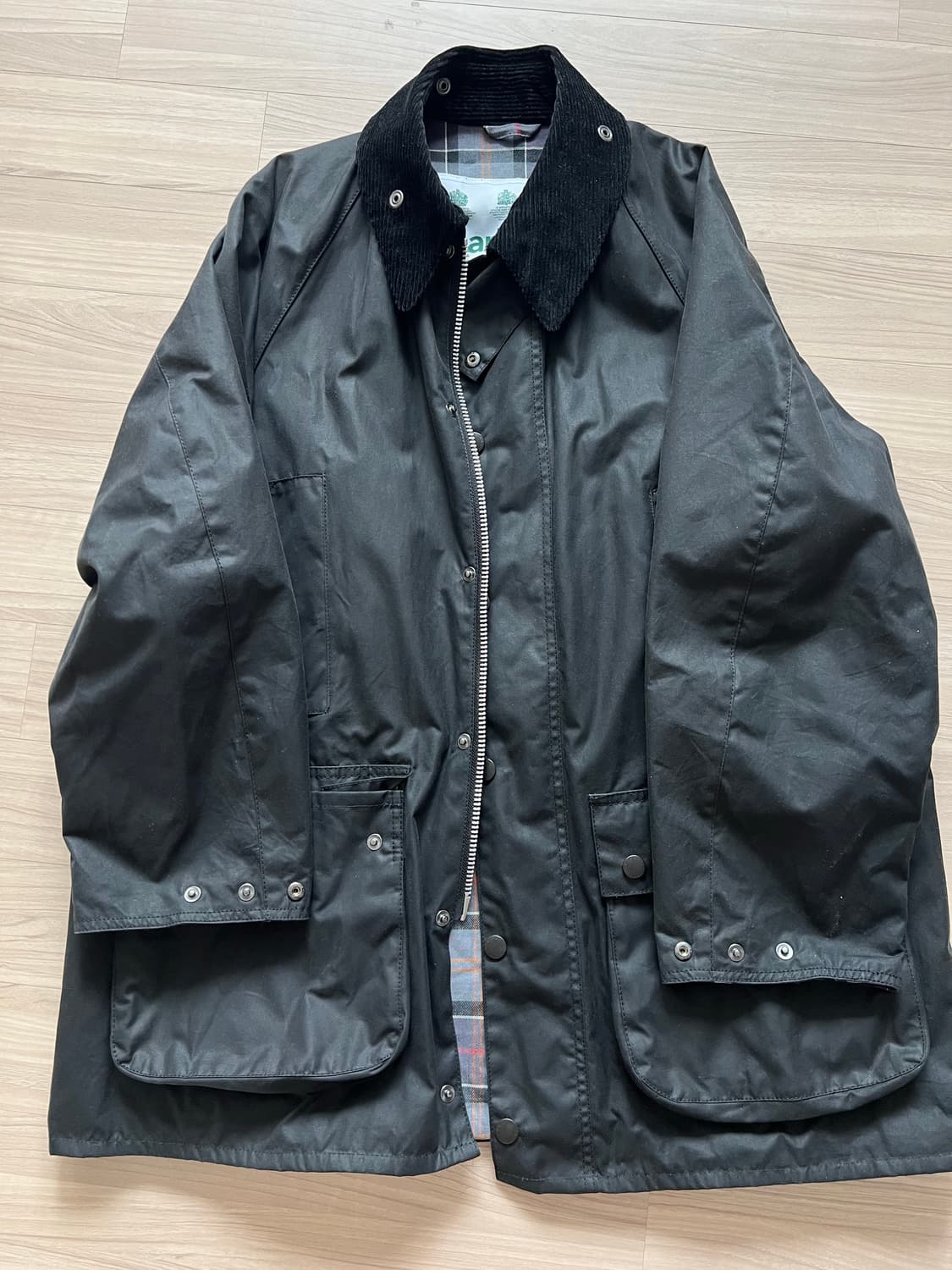 바버 화이트라벨 (일본판) 오버사이즈 뷰포트 40 블랙 상품이미지1