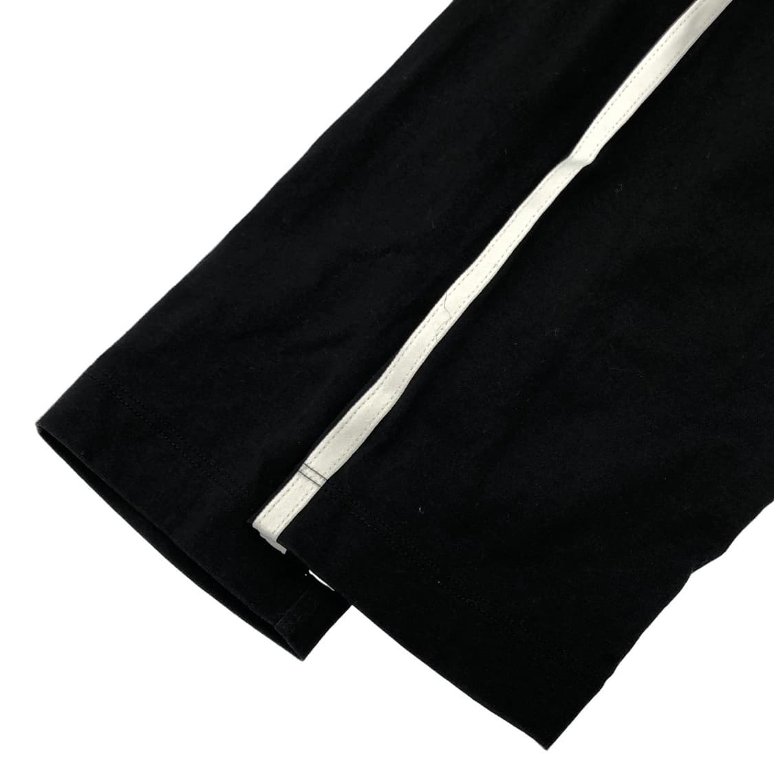 Y-3 그래픽 로고 롱슬리브 티셔츠 블랙 상품이미지4