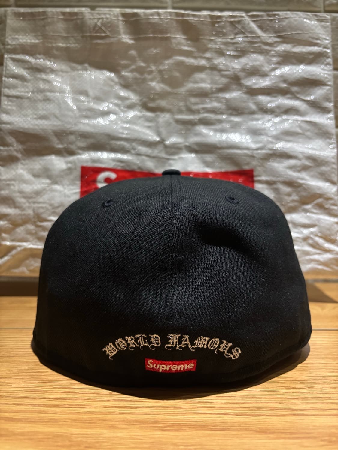 슈프림 골드 크로스 S 로고 뉴에라 블랙 - 738 상품이미지2