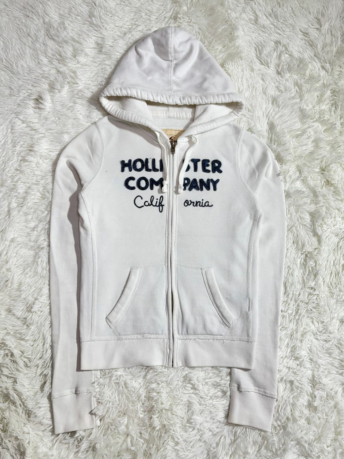 홀리스터 화이트 딱붙핏 후드집업  상품이미지3