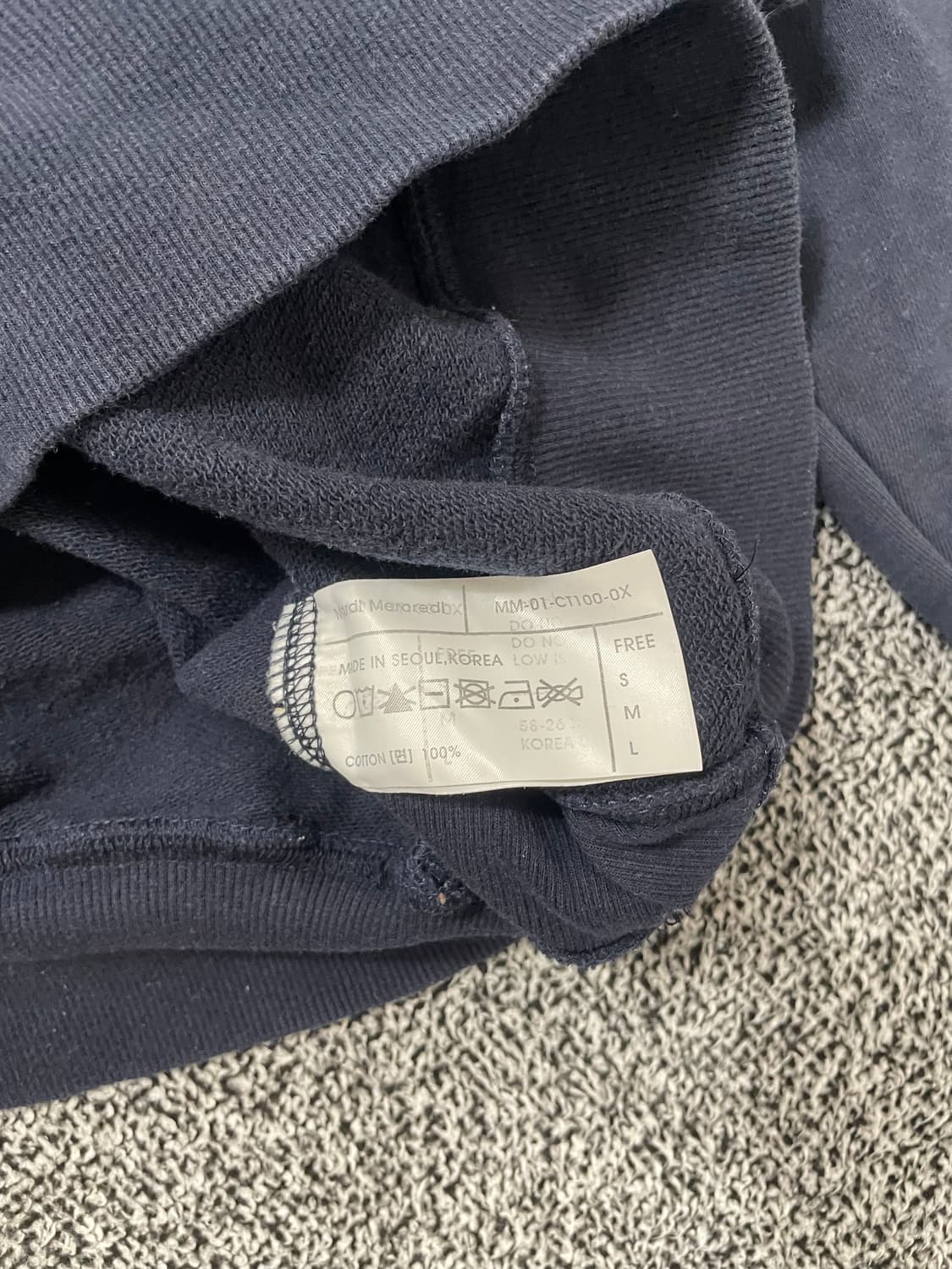 빈티지9. 마르디메크르디 센터 빅 스펠 로고 맨투맨 스웻셔츠 네이비 상품이미지5