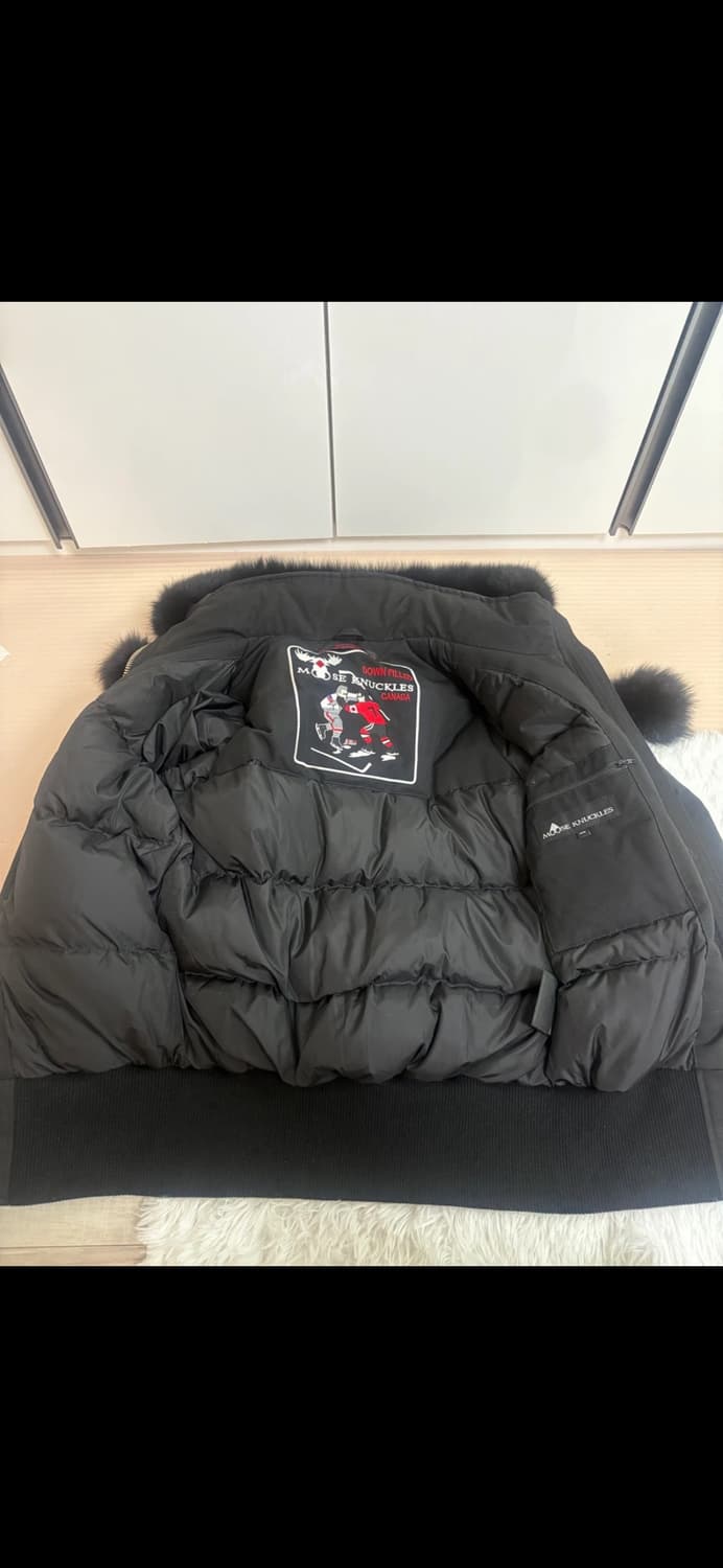 새상품급 무스너클 봄버 패딩 상품이미지2