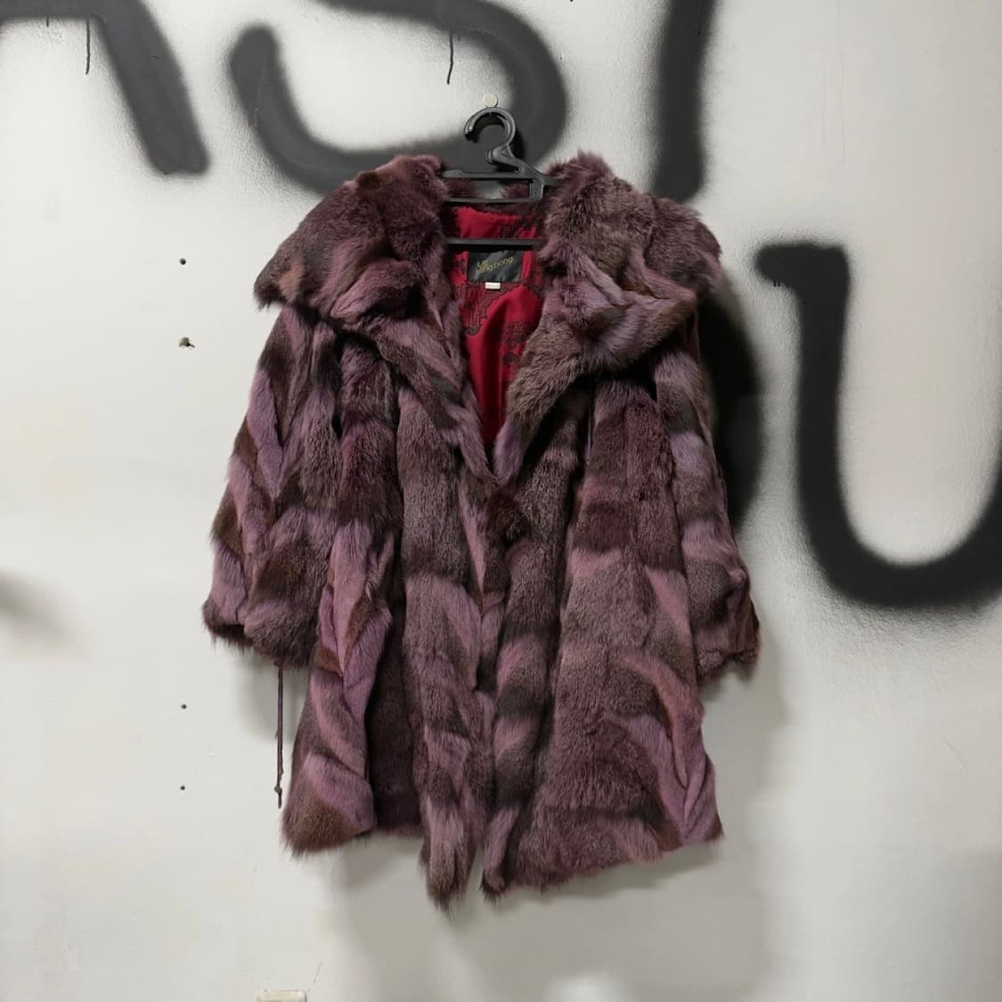 이상봉 폭스퍼 100% 마젠타 롱 퍼코트 상품이미지1