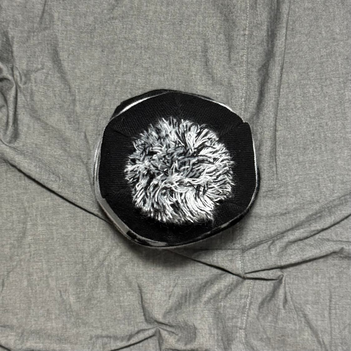 NHL Los Angeles Kings Pom Beanie 상품이미지3