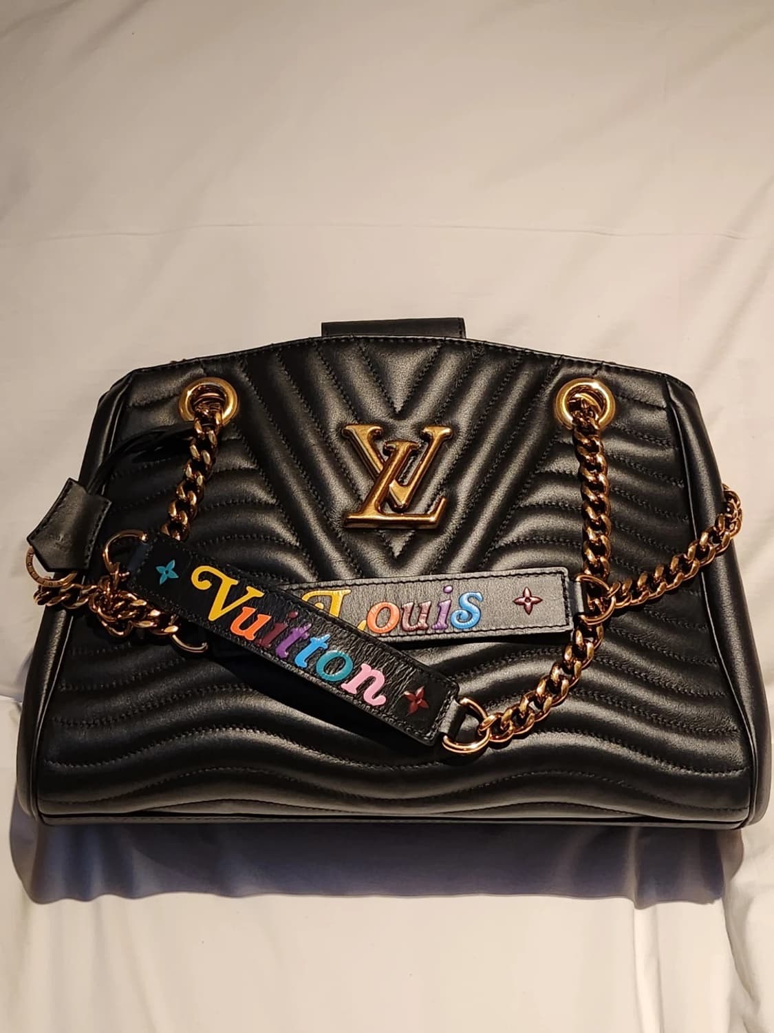 루이비통 뉴웨이브 체인 숄더백 상품이미지1