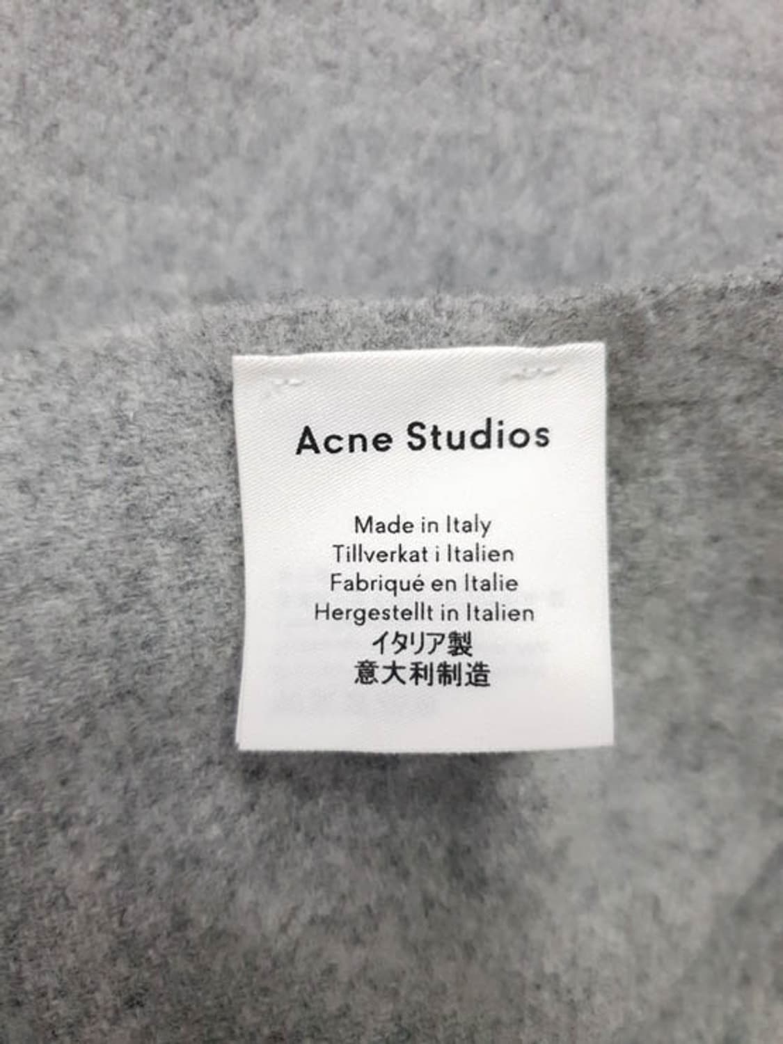 아크네스튜디오 울 머플러 공용 상품이미지3