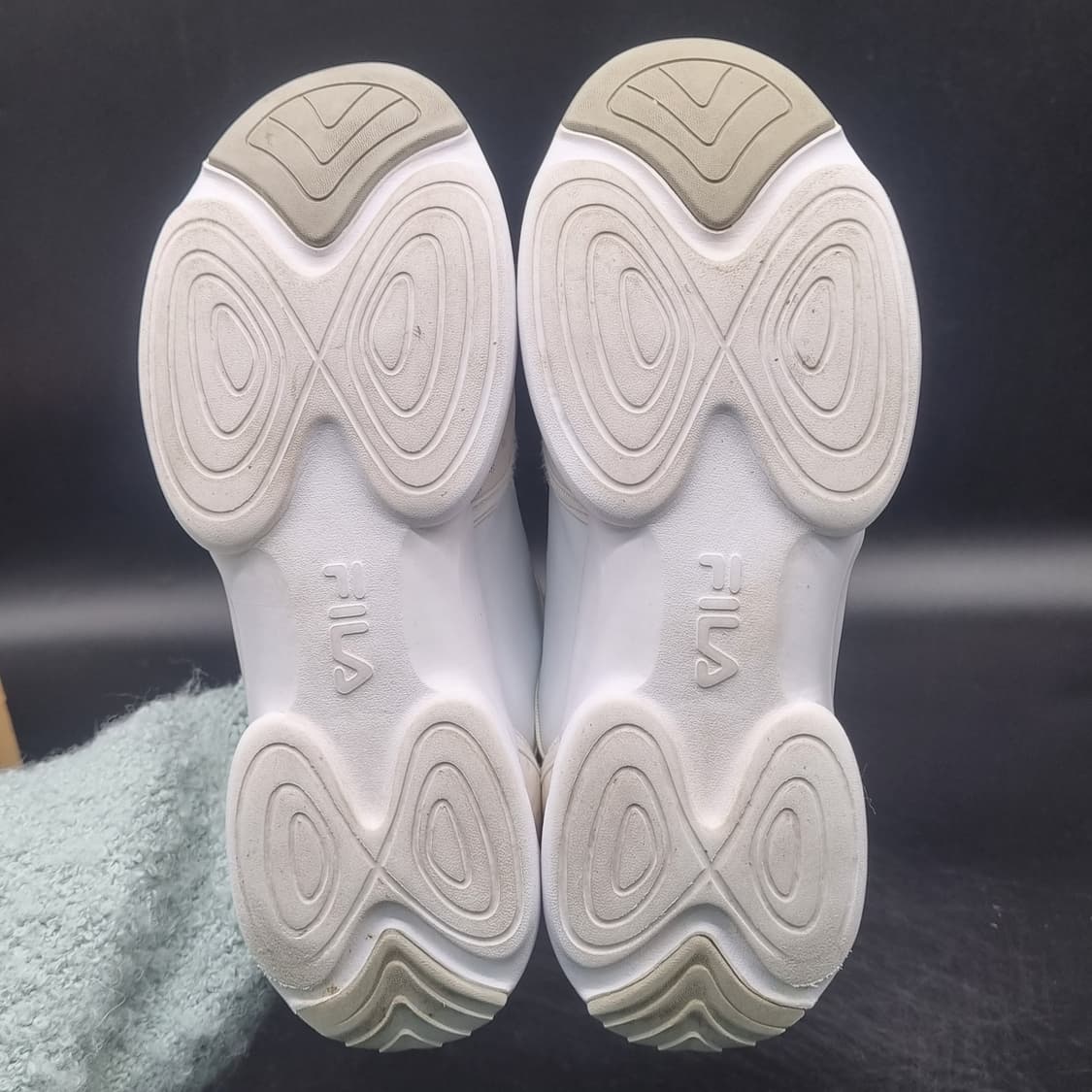 휠라 화이트여성 운동화235 상품이미지3