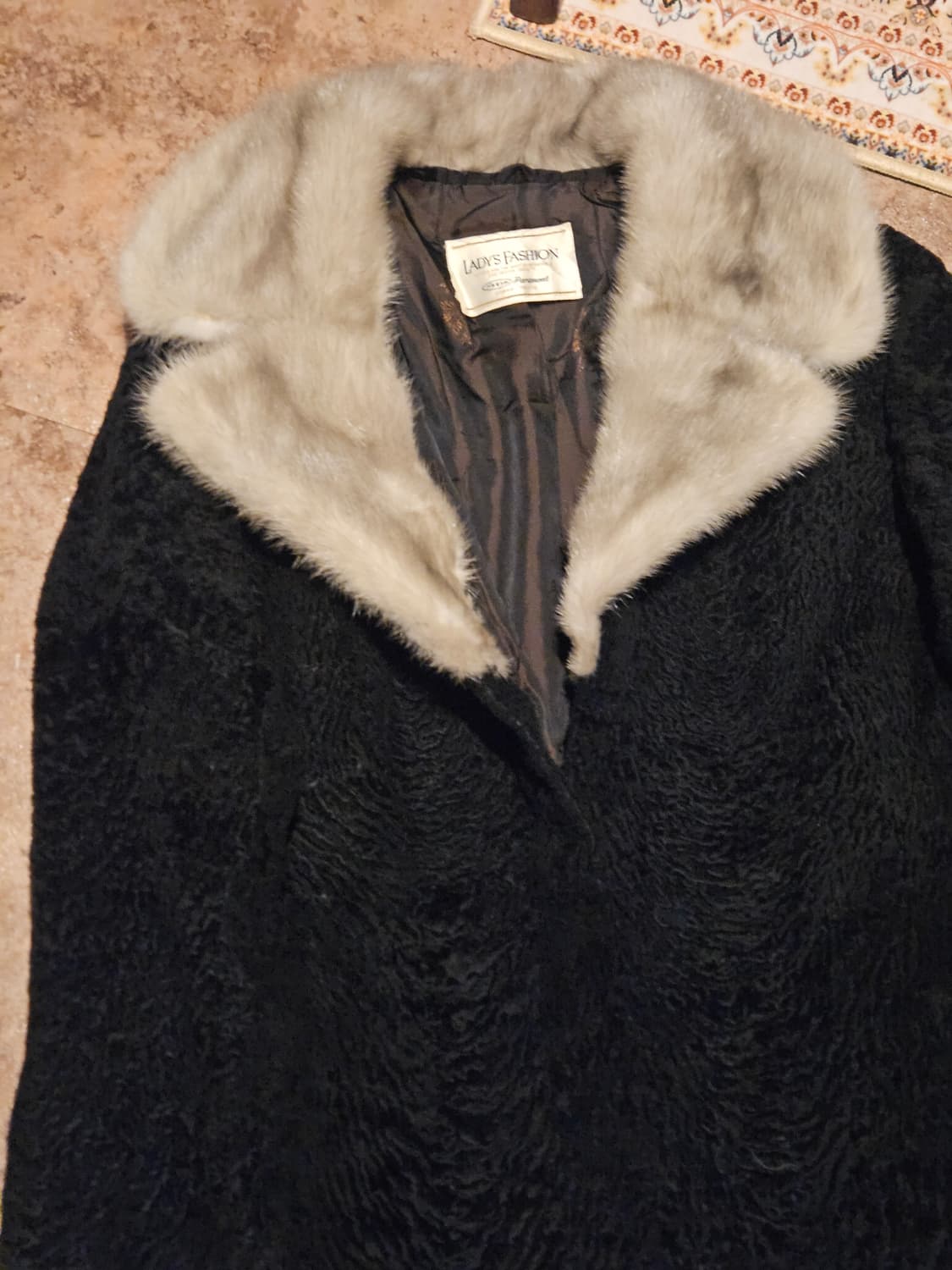 일본 빈티지 밍크 퍼카라 블랙 코트 🖤 상품이미지4