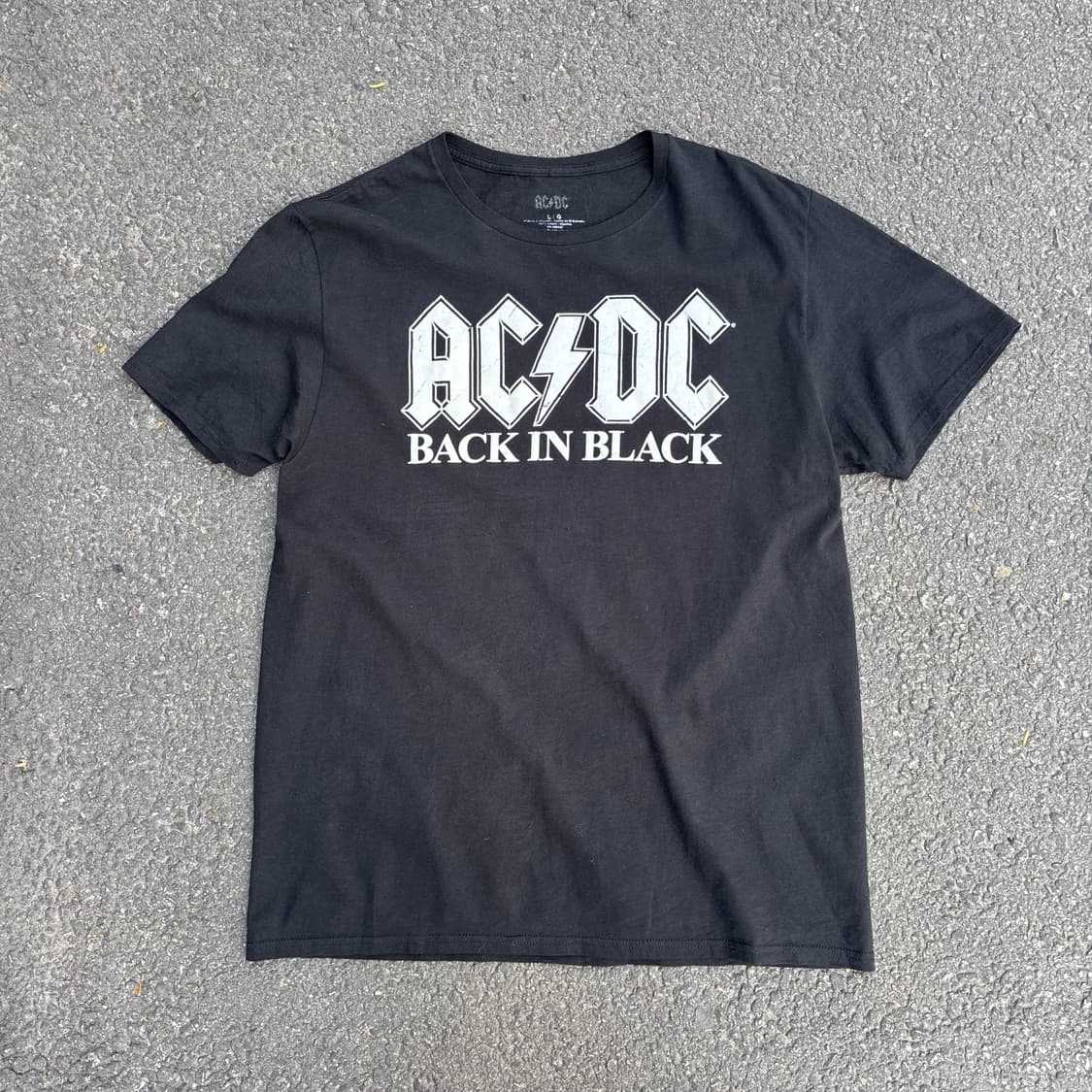 Ac/dc 백 인더 블랙 티셔츠 상품이미지1