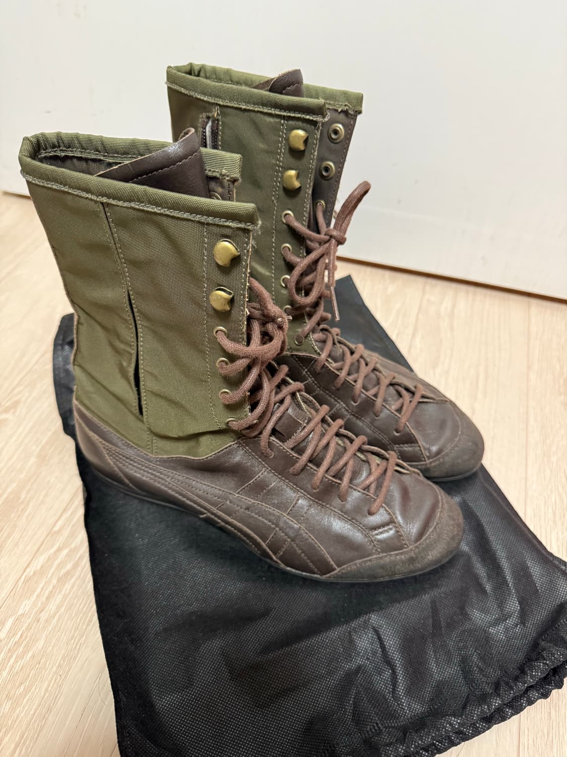 오니츠카 타이거 복싱화 상품이미지1