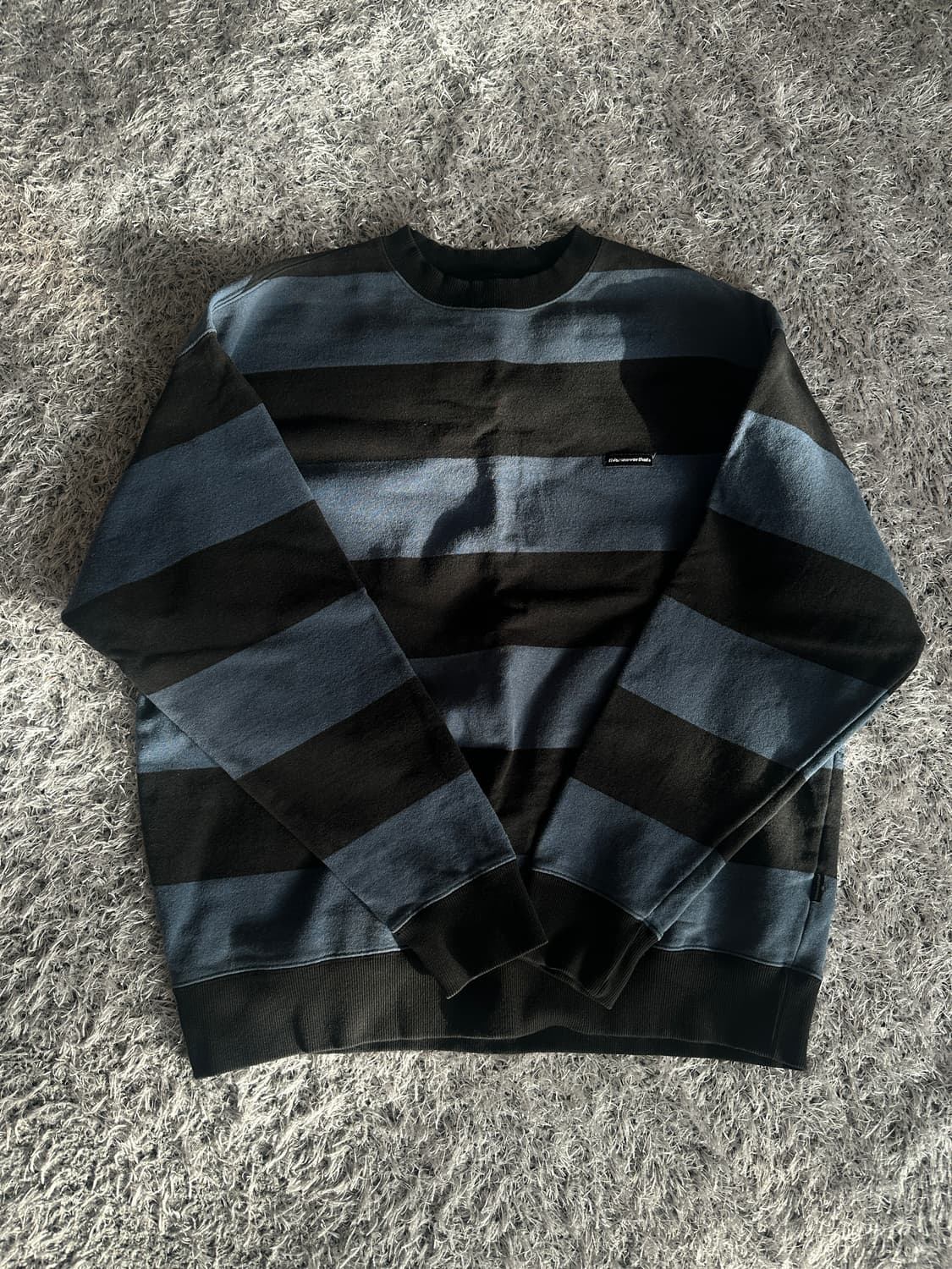 디스이즈네버댓 맨투맨(L) 상품이미지1