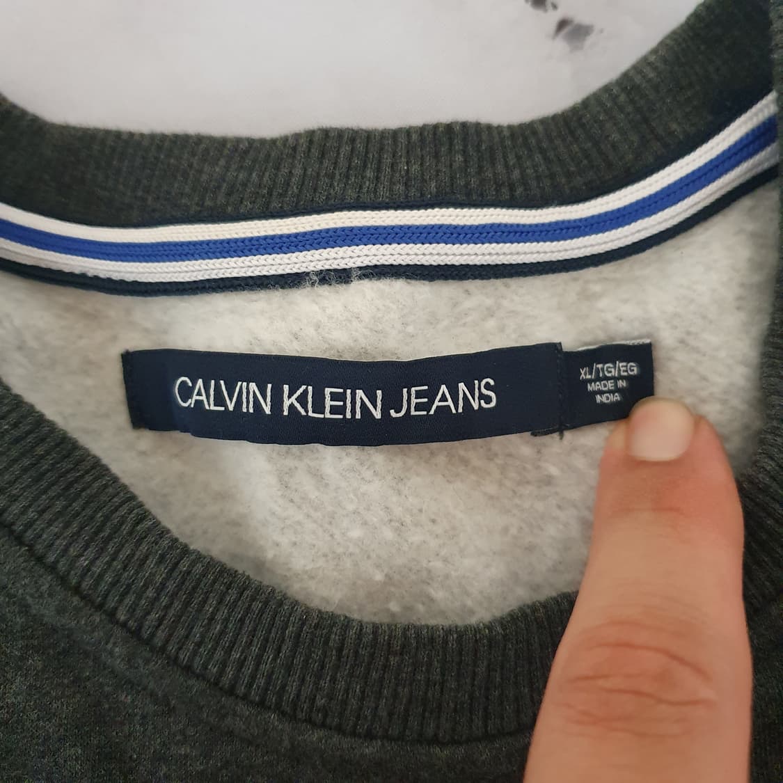 캘빈클라인 진스  기모 맨투맨 XL 상품이미지3