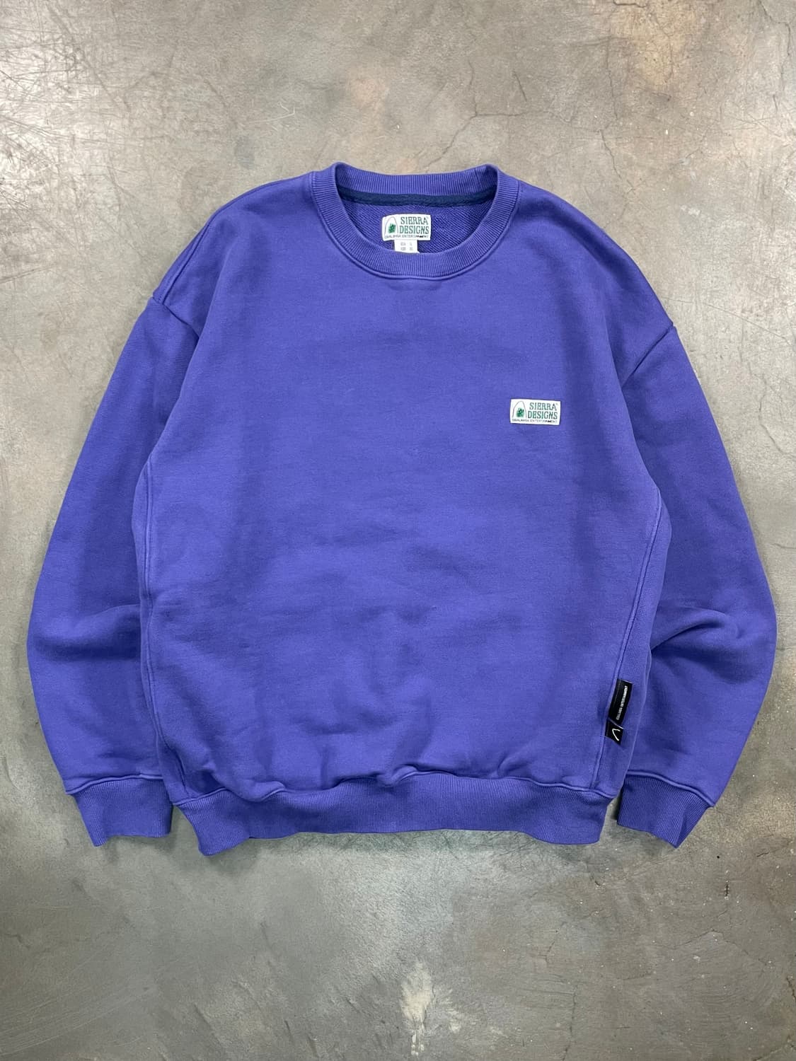 시에라 디자인 X 발란사 스웻셔츠 상품이미지3