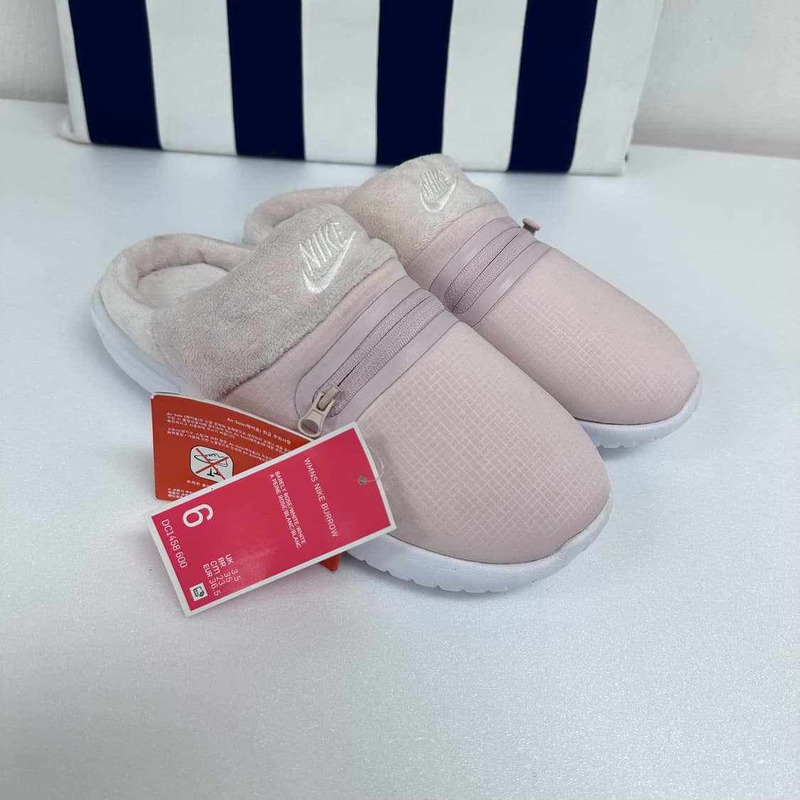 (새상품) 나이키 버로우 슬리퍼 베어리로즈 230 상품이미지2