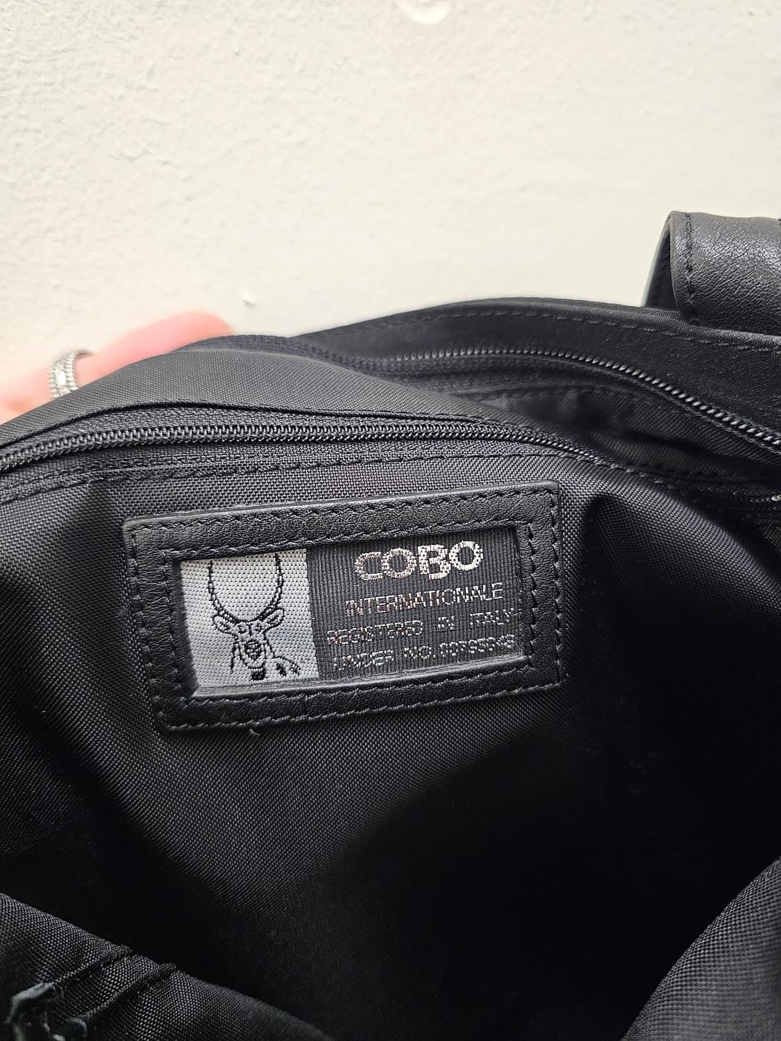 COBO 프라다원단 스퀘어 레더 숄더백 상품이미지9