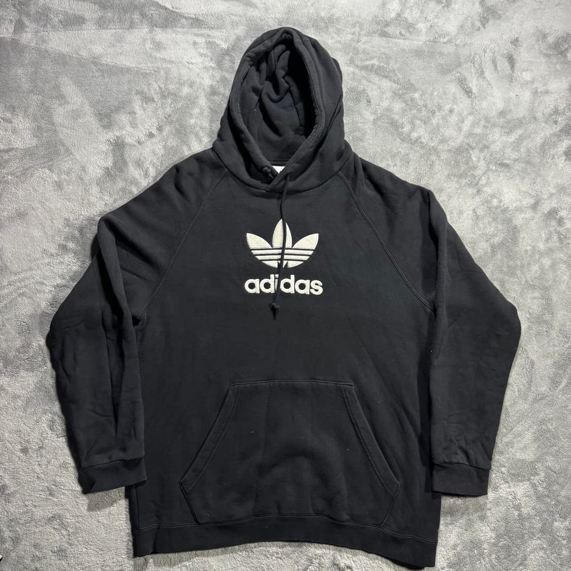 아디다스 빅로고 후드티 상품이미지1