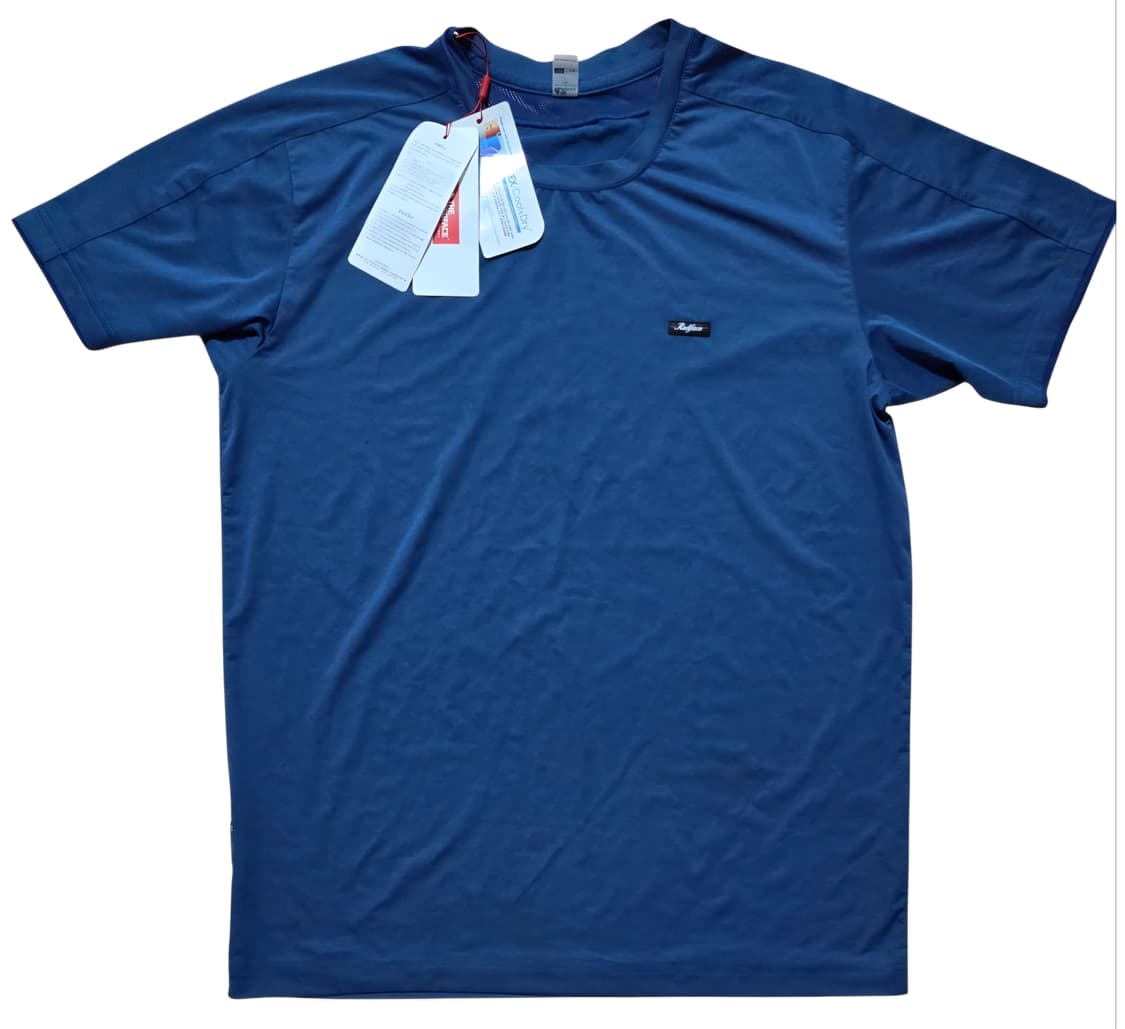 더레드페이스(THE REDFACE)의 기능성 티셔츠 상품이미지1