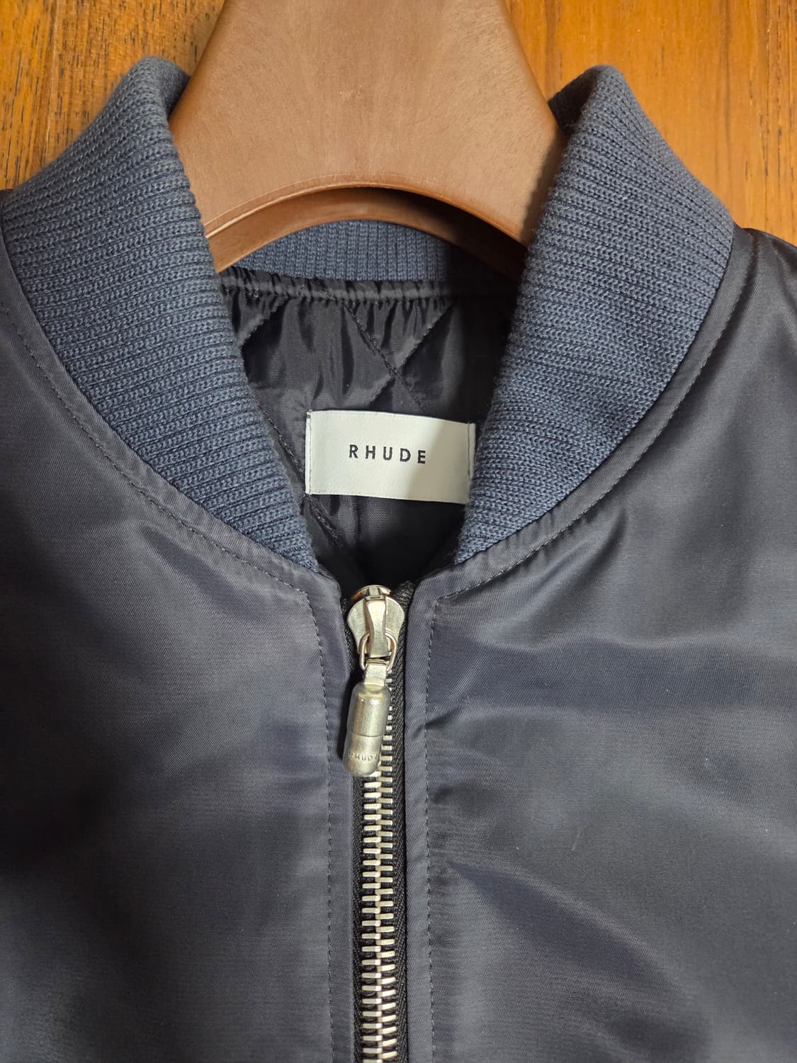 Rhude 네이비 블루 MA-1 자켓 상품이미지2