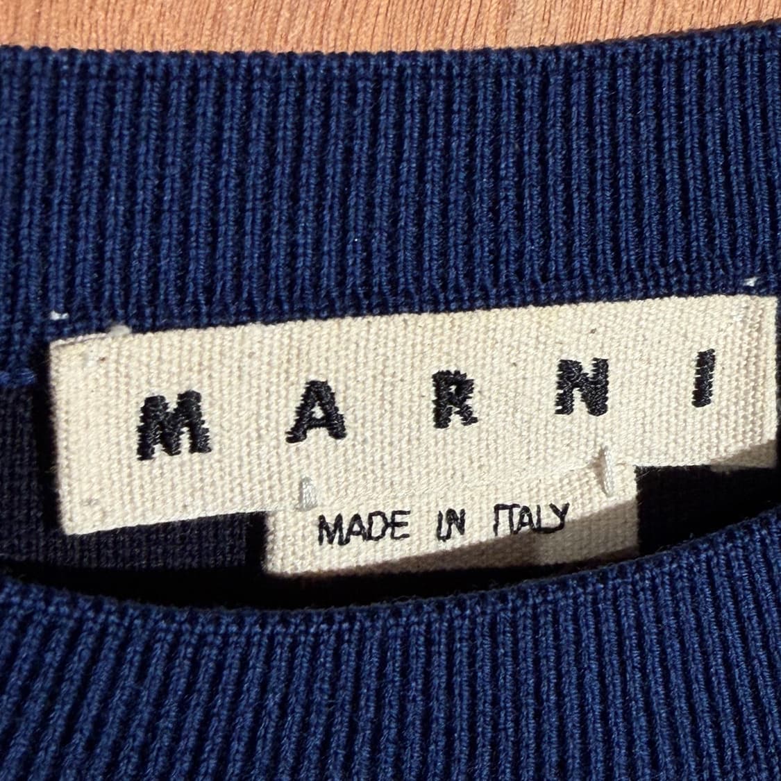 MARNI 마르니 이태리 울 니트 M~L 국내정식발매 상품이미지3