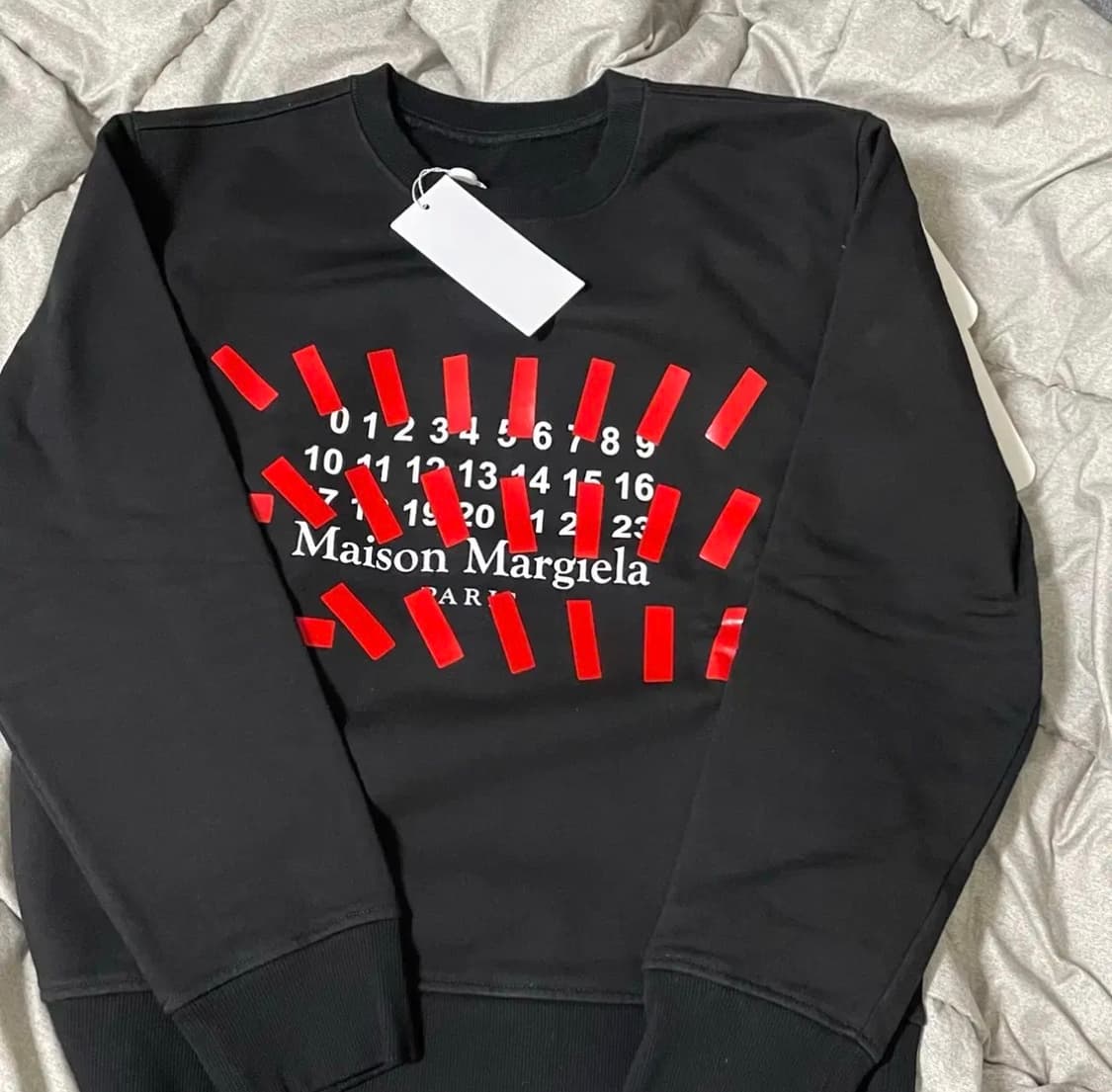 (S) 메종 마르지엘라 백 스티치 로고 맨투맨 상품이미지1