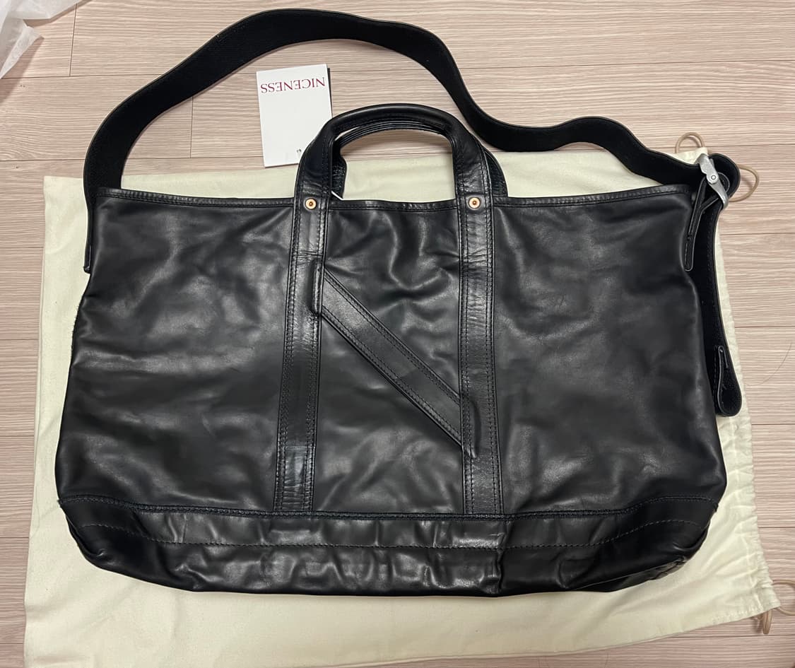 나이스네스 T.Ledz 토트백 새상품 상품이미지1