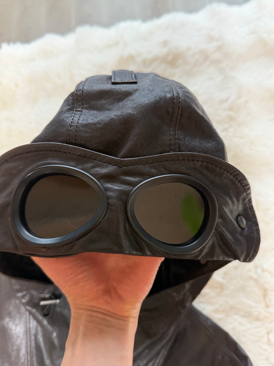 CP컴퍼니 고글 램스킨 레더 자켓 상품이미지10