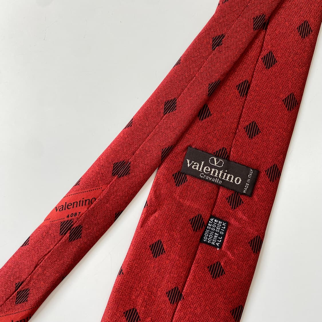 발렌티노(VALENTINO) 심플로고 정품 명품 넥타이 7.8cm 상품이미지6