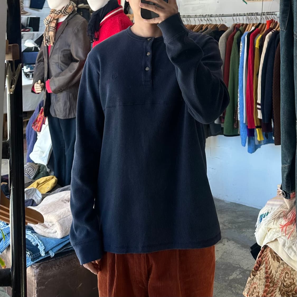 (착용컷) Timberland 와플 헨리넥 티셔츠 (남성용 105) 상품이미지3