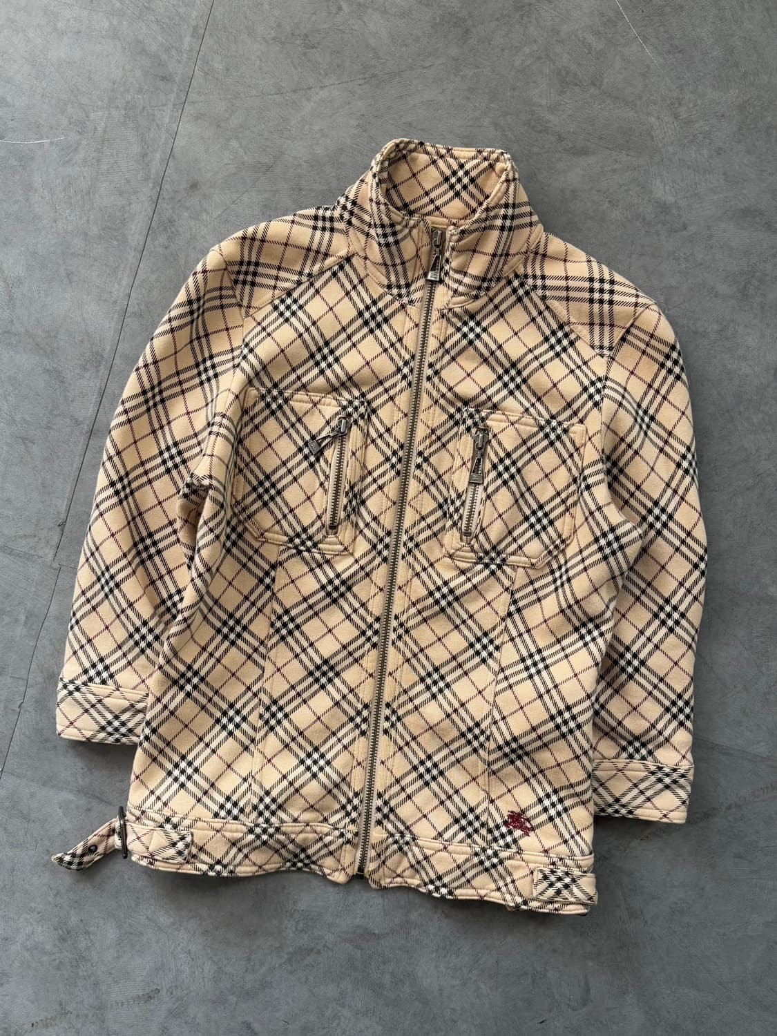 Burberry  버버리 블루라벨 노바체크 집업 상품이미지4