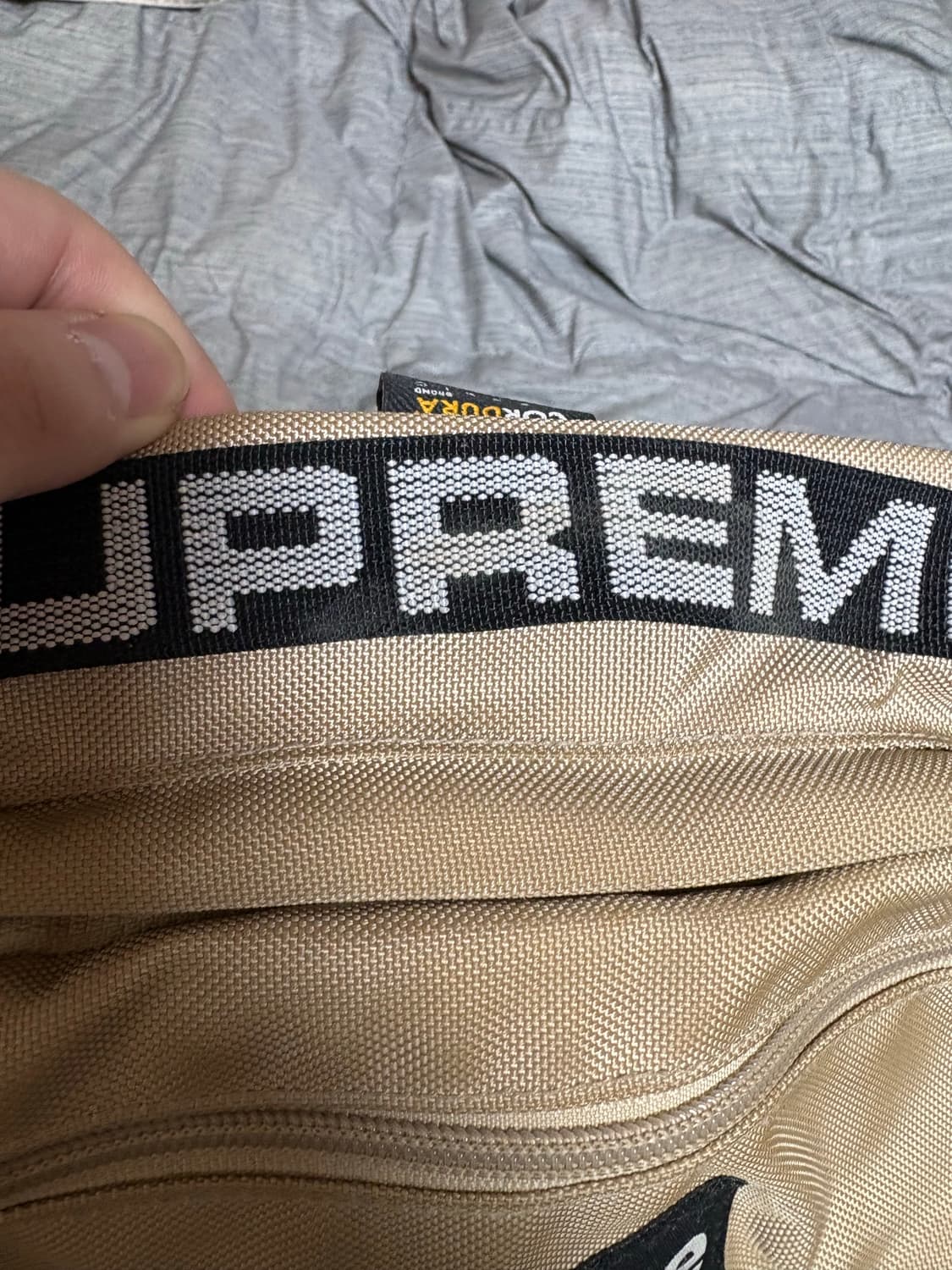 슈프림 18 웨이스트백 베이지 상품이미지2