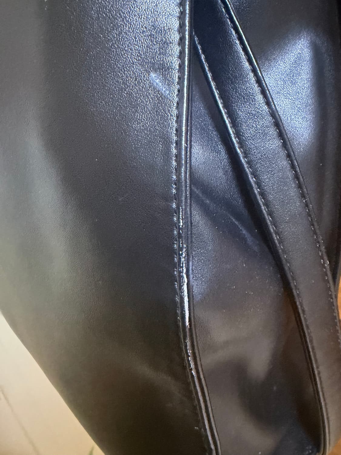 텔파 미디움 백 블랙 상품이미지3