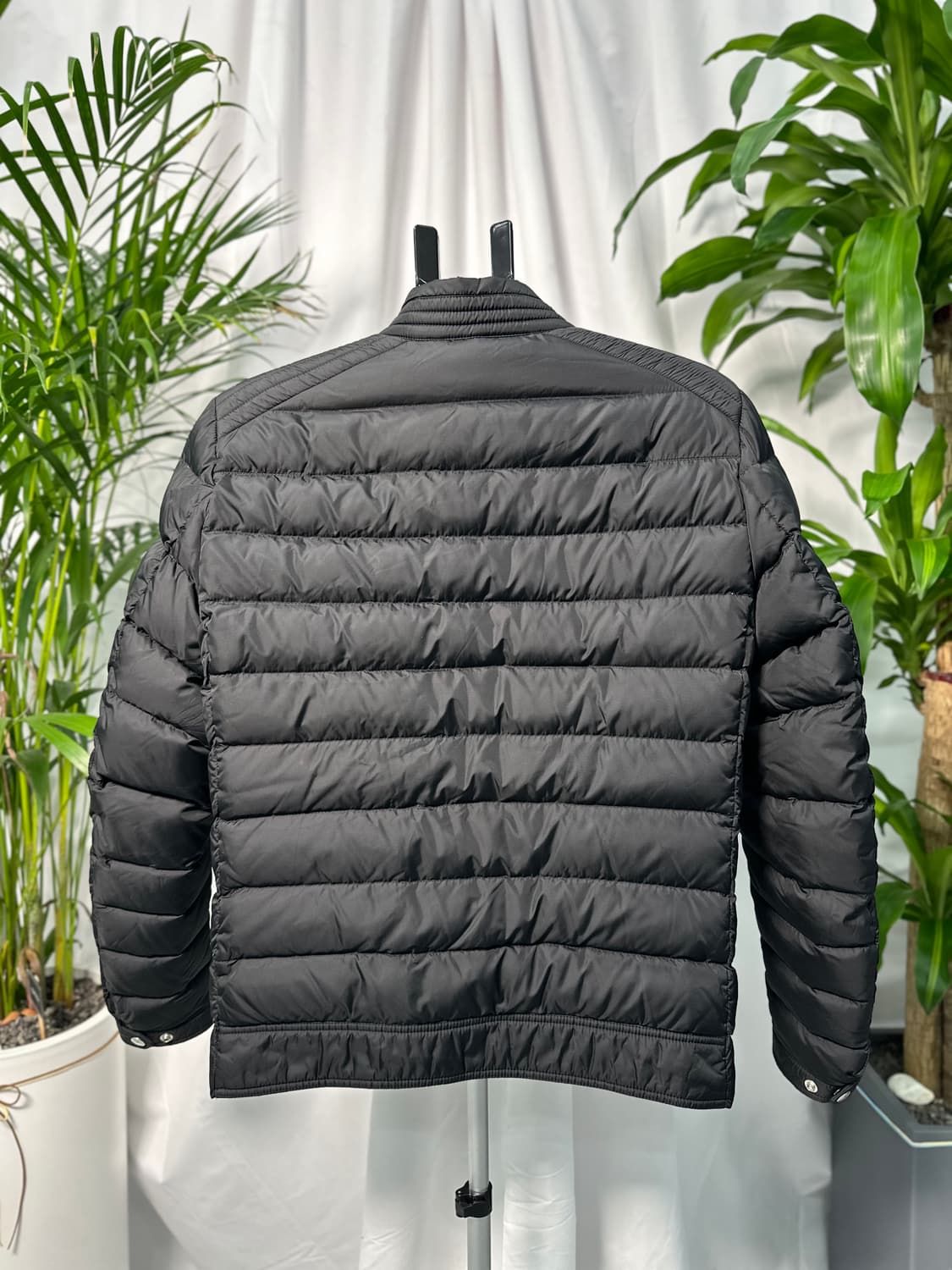 [정품]몽클레어 아미오 패딩자켓  상품이미지4