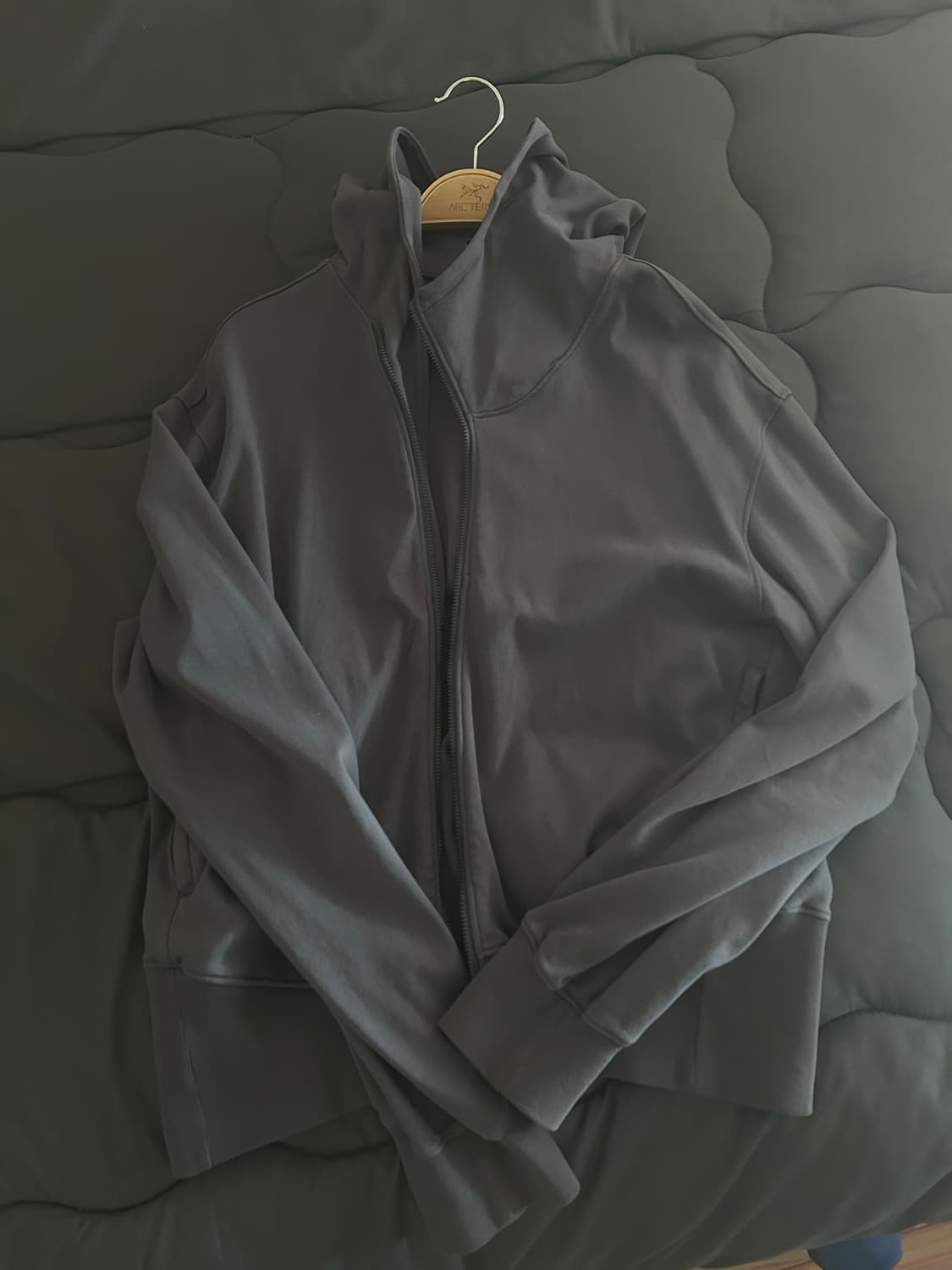 EE 누마레 후드집업 XL 상품이미지2