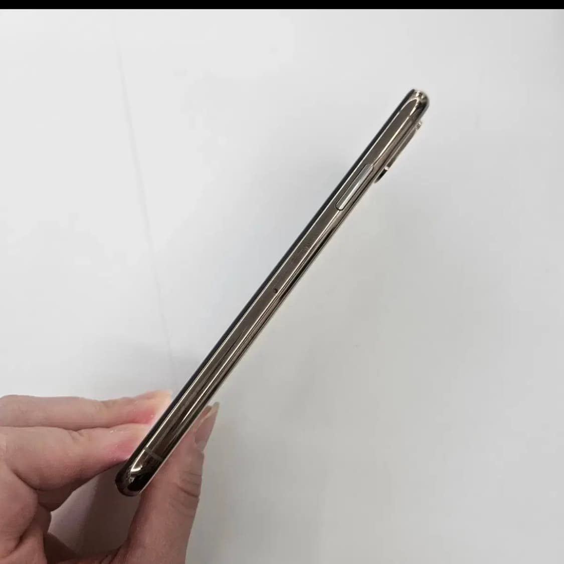 아이폰 xs 골드 256기가 배터리 100% 상품이미지3