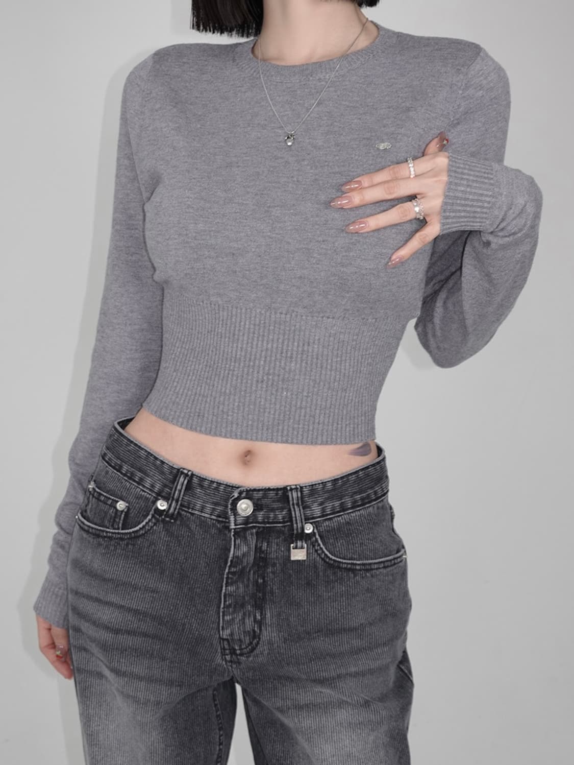 (새상품) 페일제이드 피티드 레이온 니트 블랙  상품이미지2