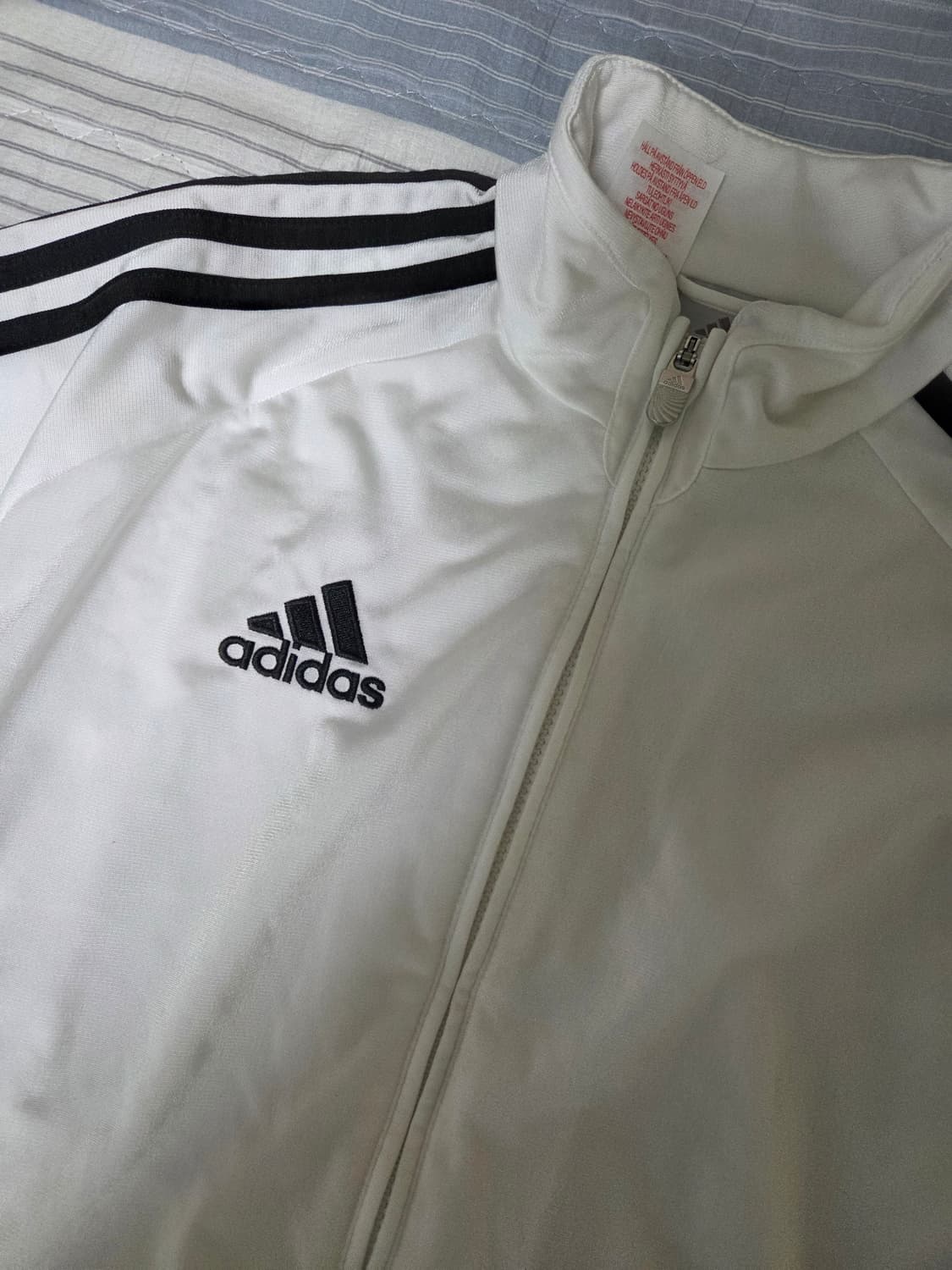 아디다스 레알마드리드 져지(였던) 흰검져지 상품이미지3