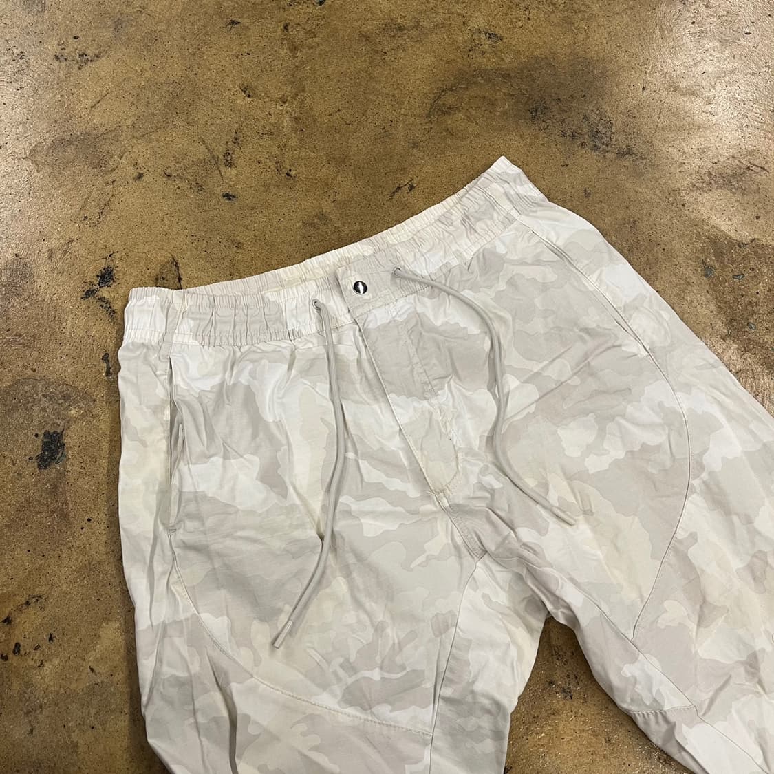 [정품/XL] 나이키 화이트 밀리터리 조거팬츠 b18 상품이미지1
