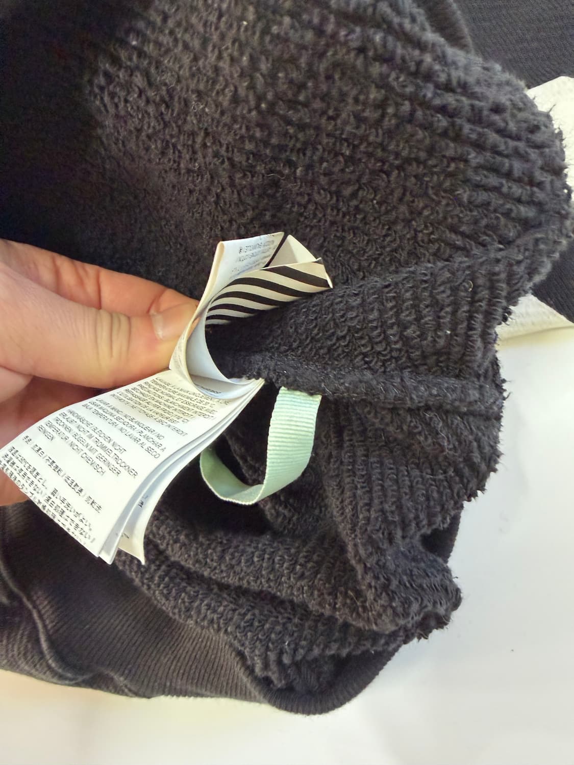 오프 화이트 크롭 맨투맨 상품이미지5