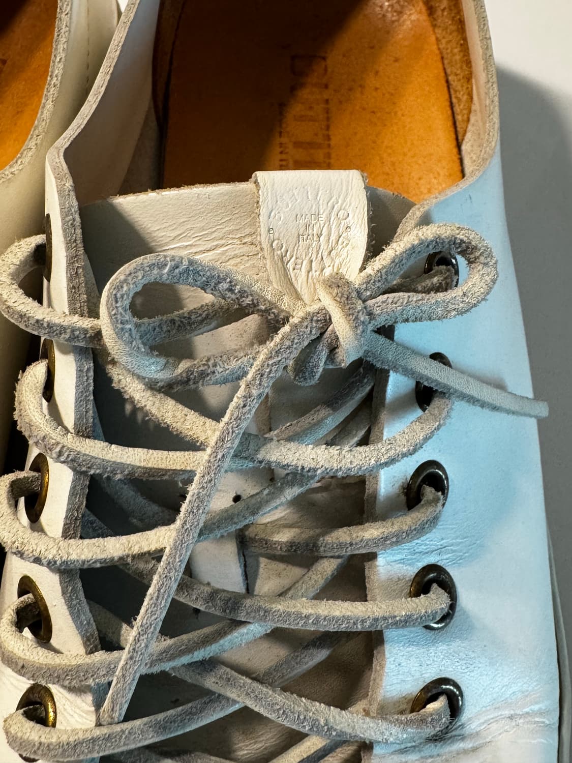 부테로 타니노 화이트 스니커즈 size 265 상품이미지6