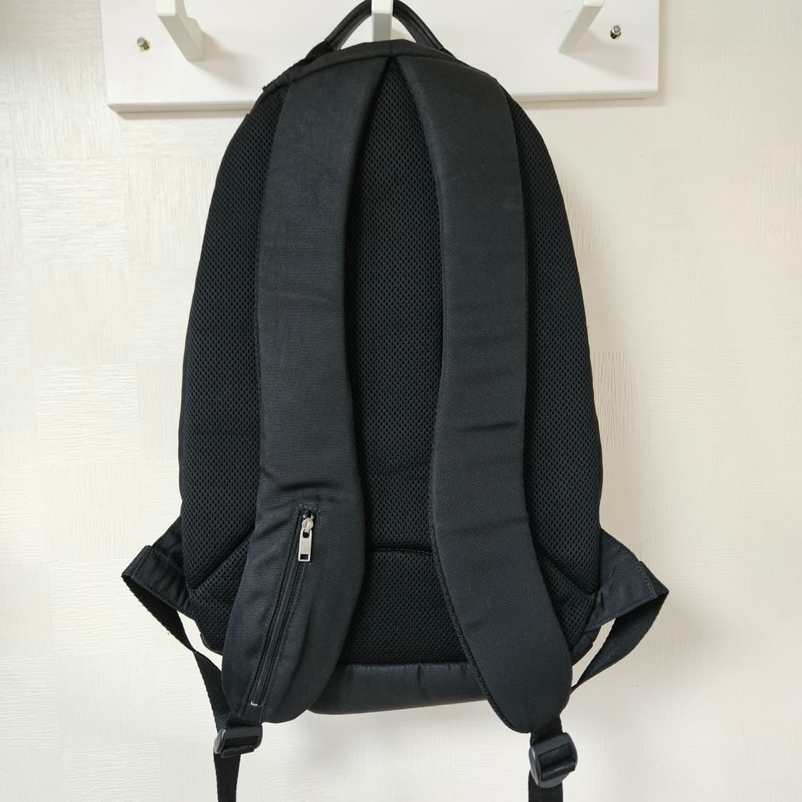 Y-3 로고 백팩 상품이미지3