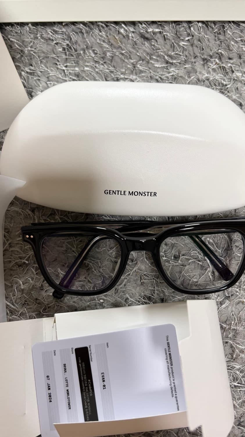 젠틀몬스터 에반 01 상품이미지1