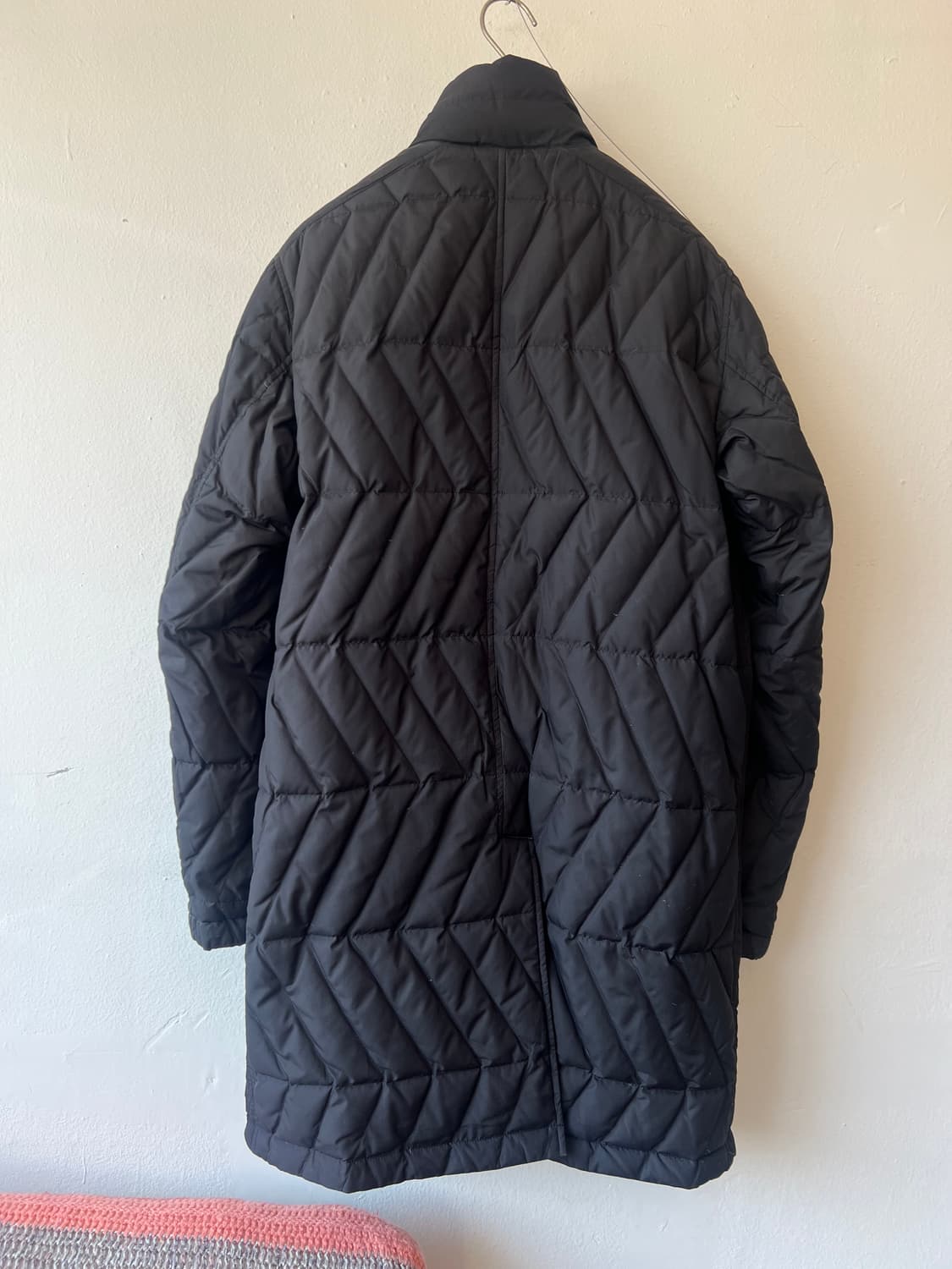 띠어리 남성 블랙 미니멀패딩 리버서블점퍼 상품이미지5