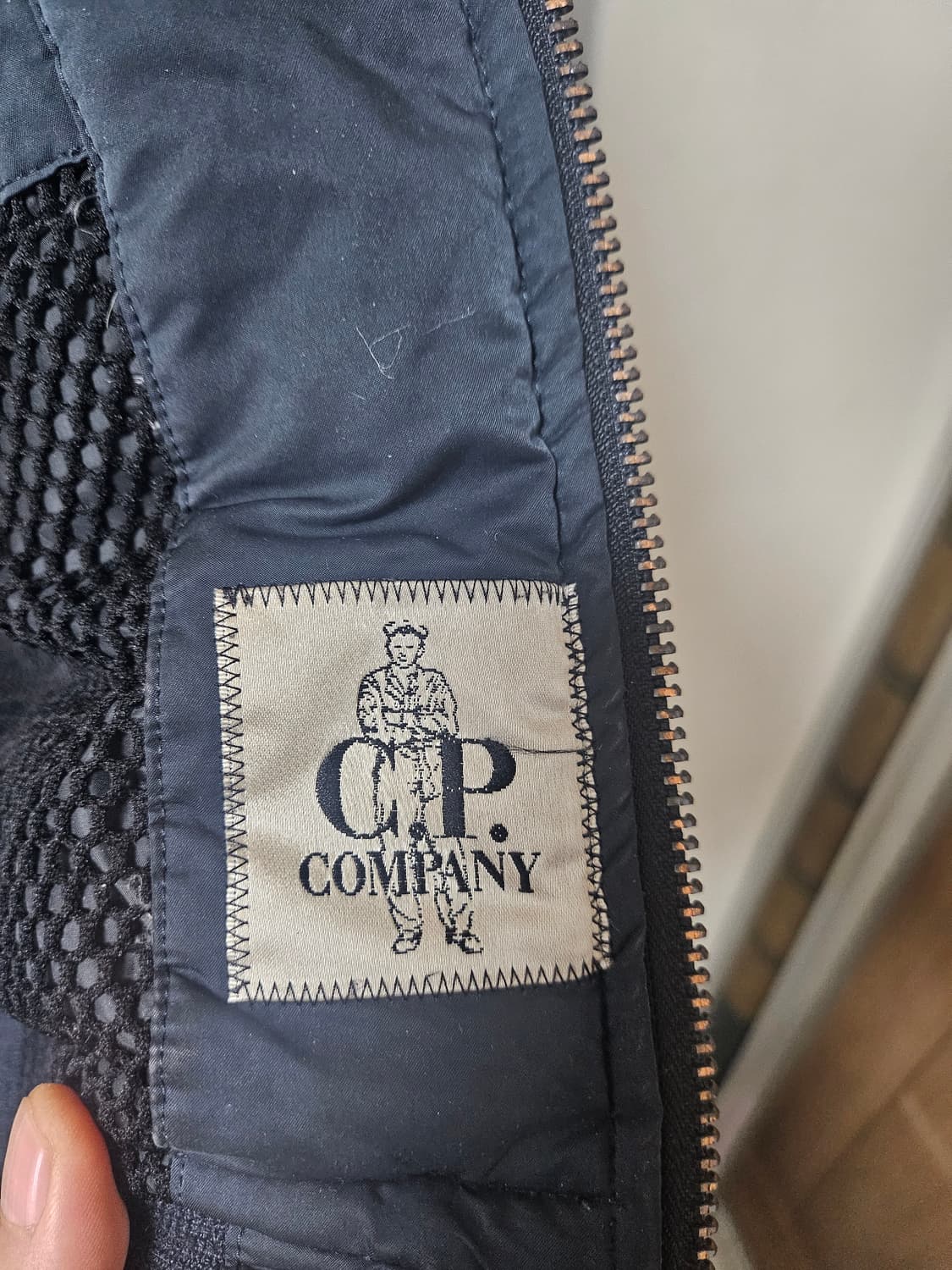 cp컴퍼니 항공점퍼 95사이즈 상품이미지8