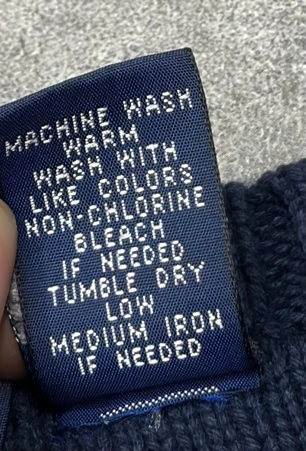 폴로 랄프로렌 네이비 꽈배기 V넥 니트 상품이미지8