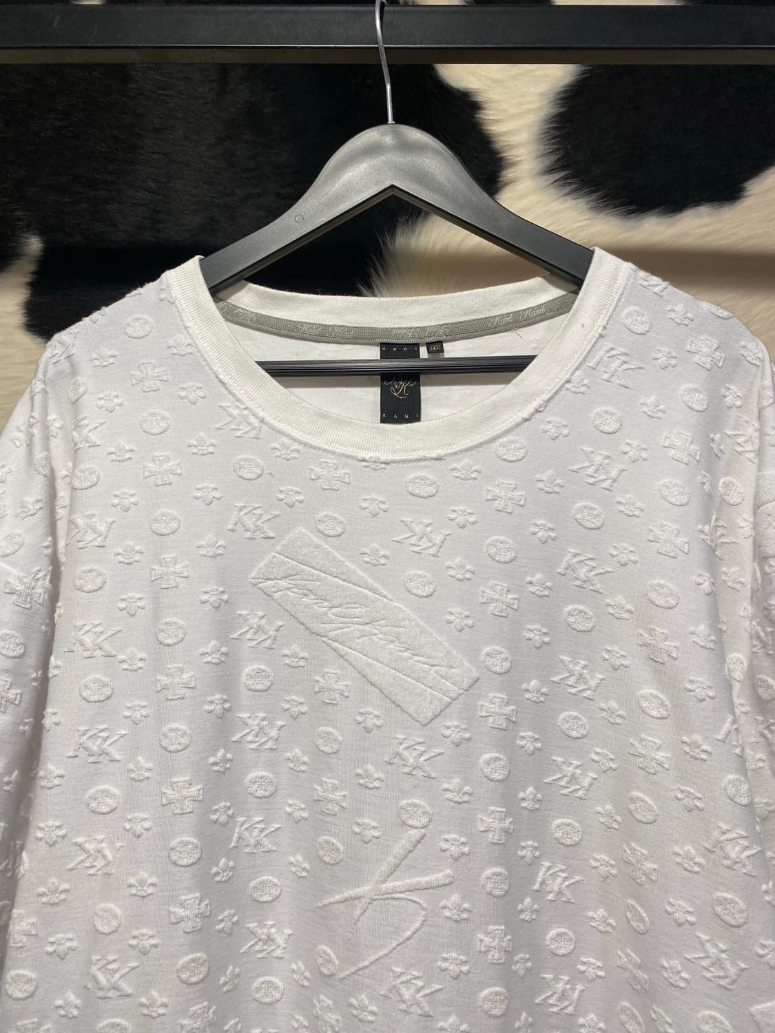 Karl kani kk이니셜 엠보 반팔 티셔츠 상품이미지2