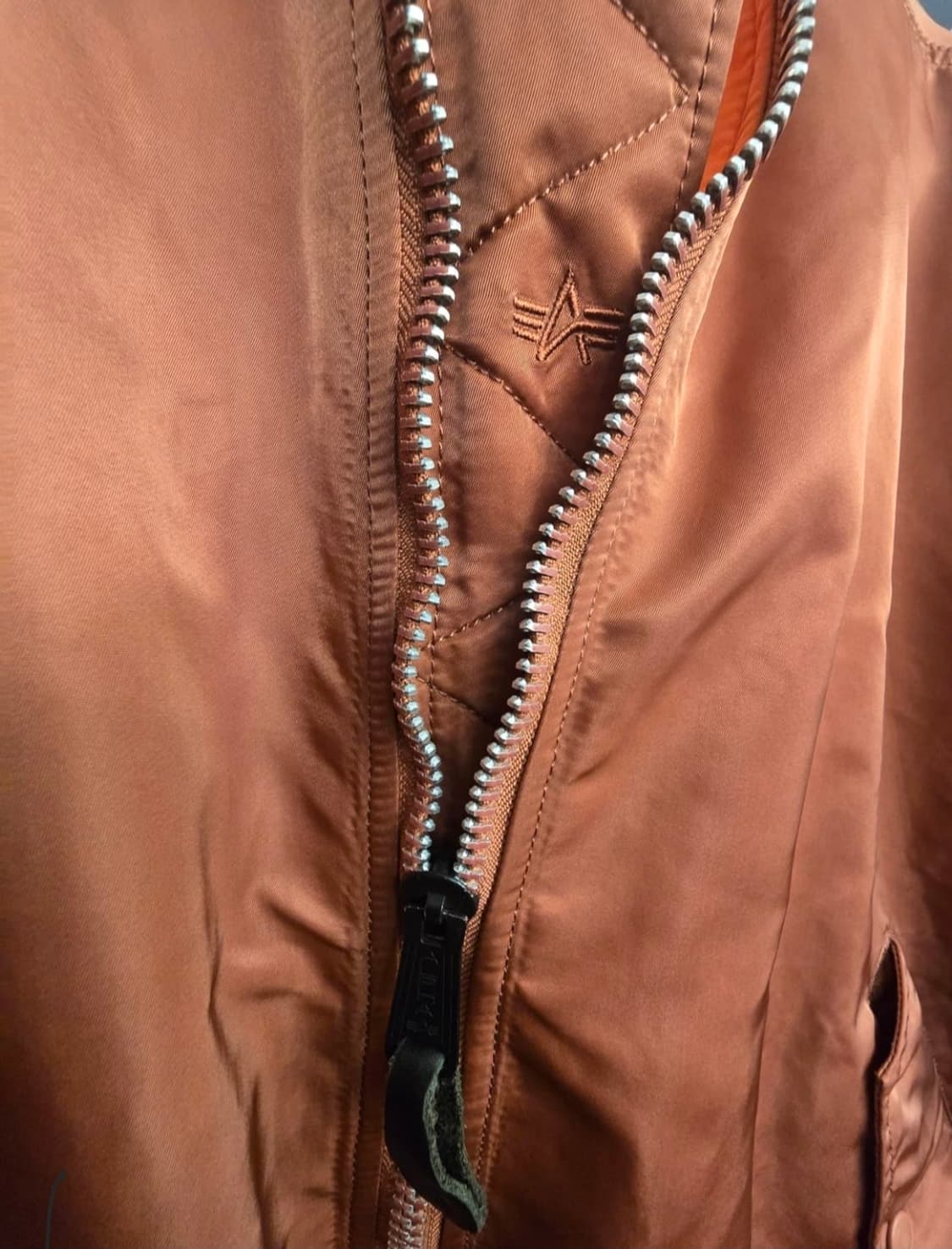 알파인더스트리MA-1 봄버 자켓 헤이즈l 브라운 451815 상품이미지4