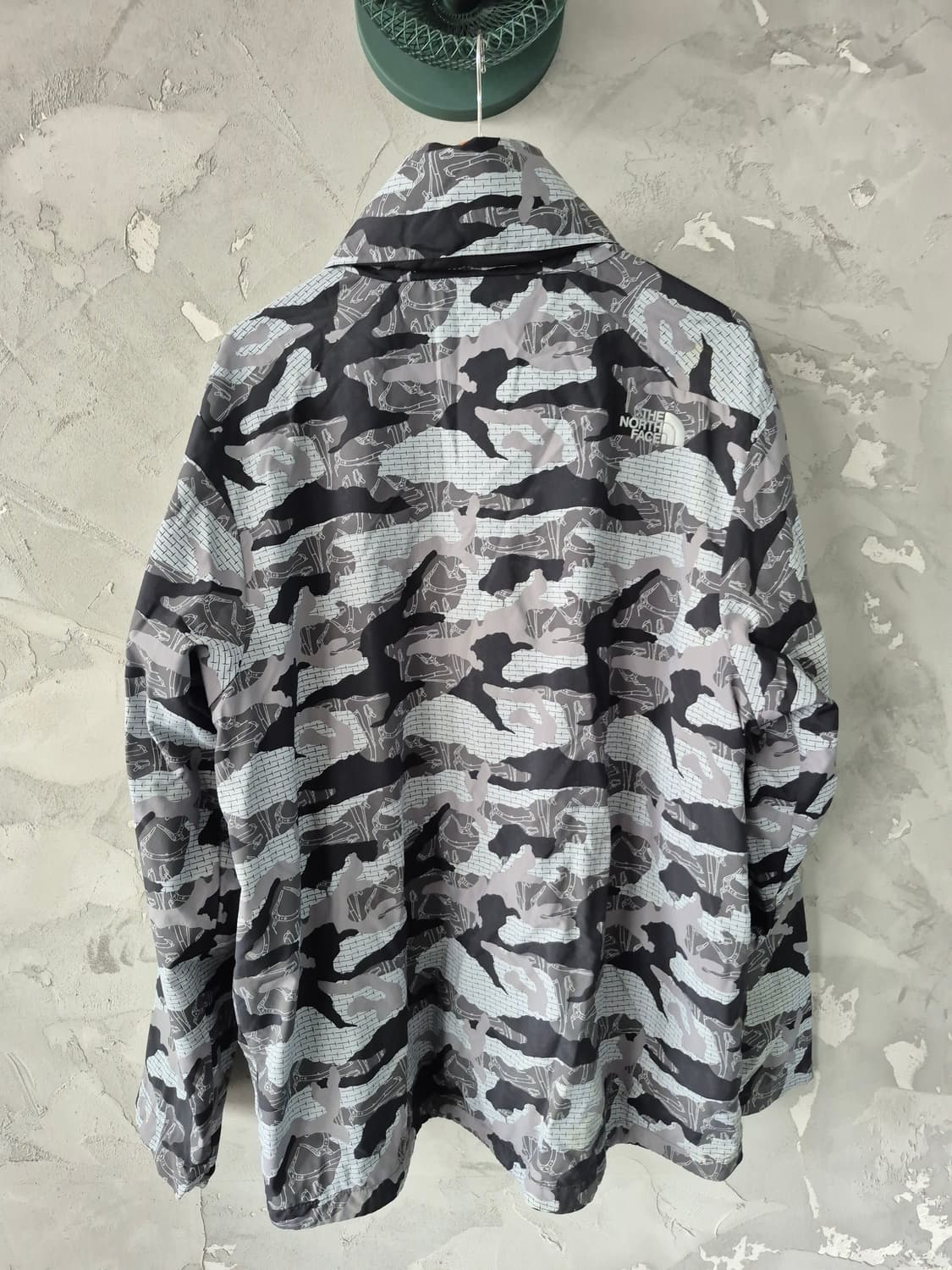 노스페이스 카모 바람막이 XL 상품이미지4