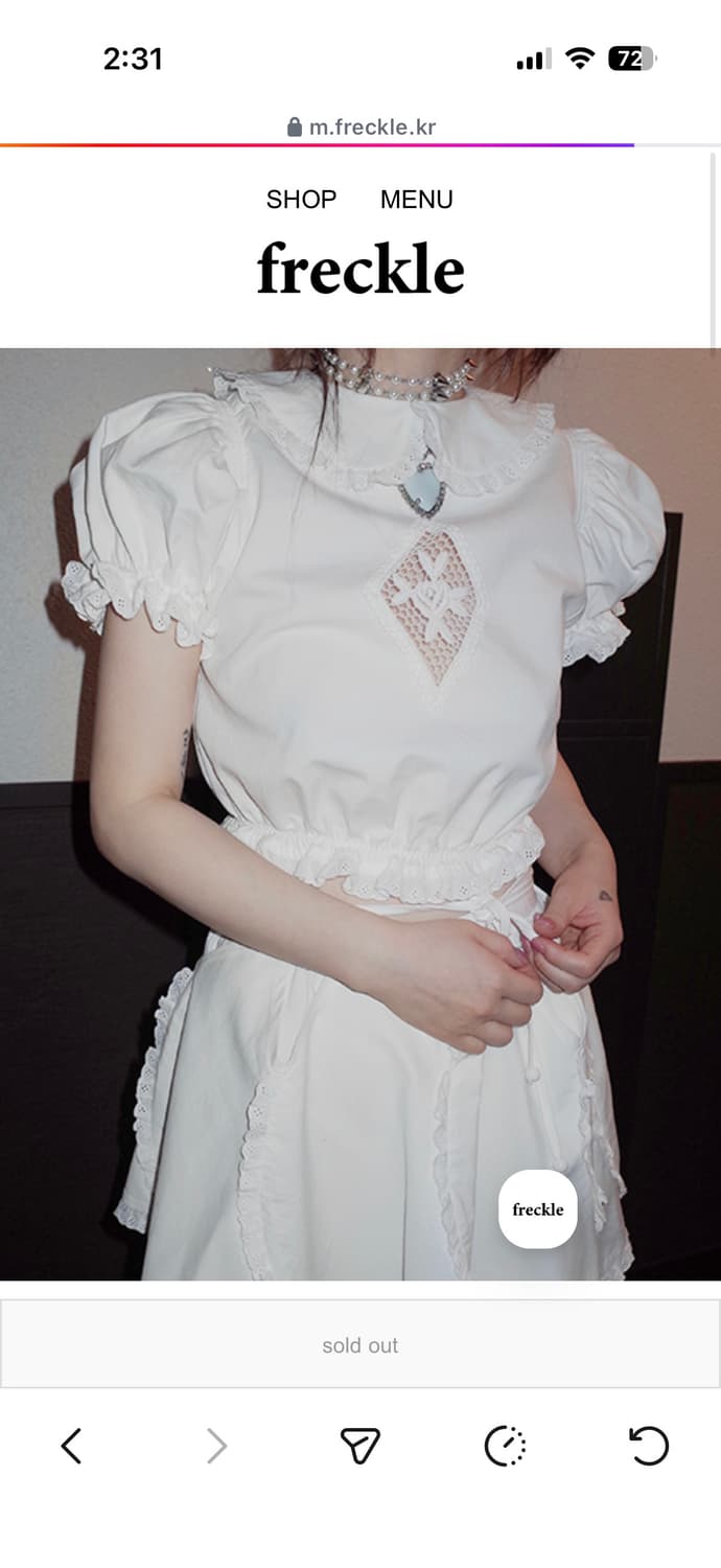 프레클 로즈 크롭 블라우스  상품이미지1