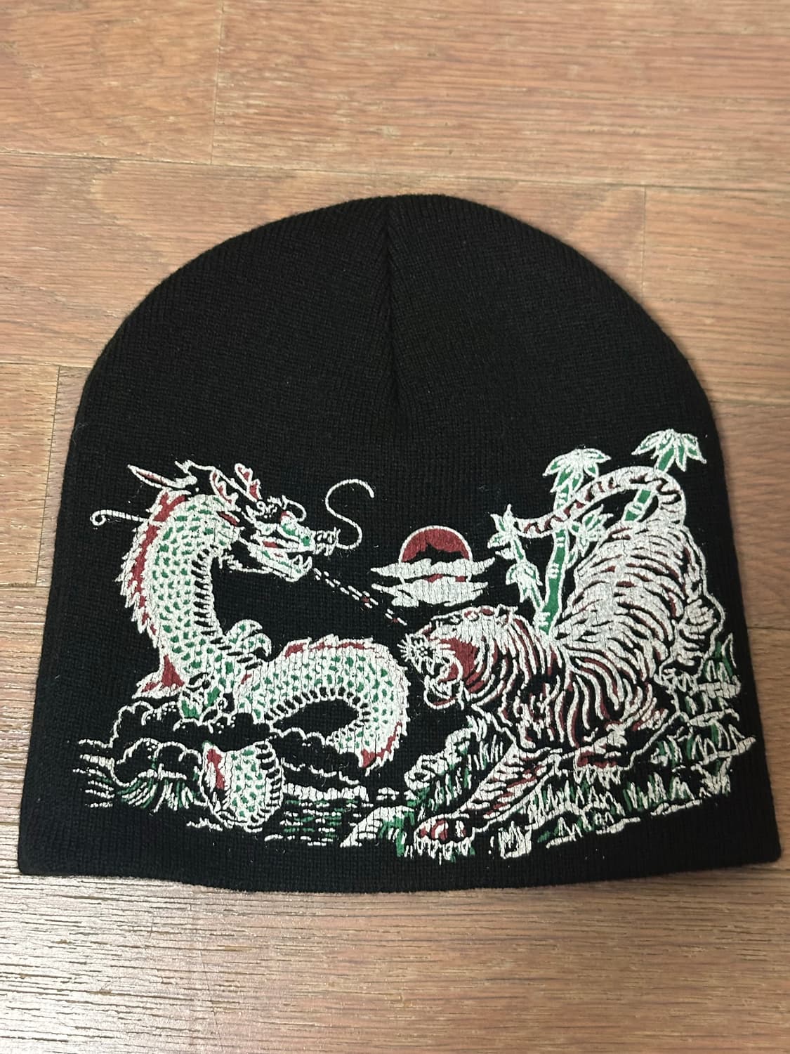 슈프림 드래곤 비니 상품이미지2